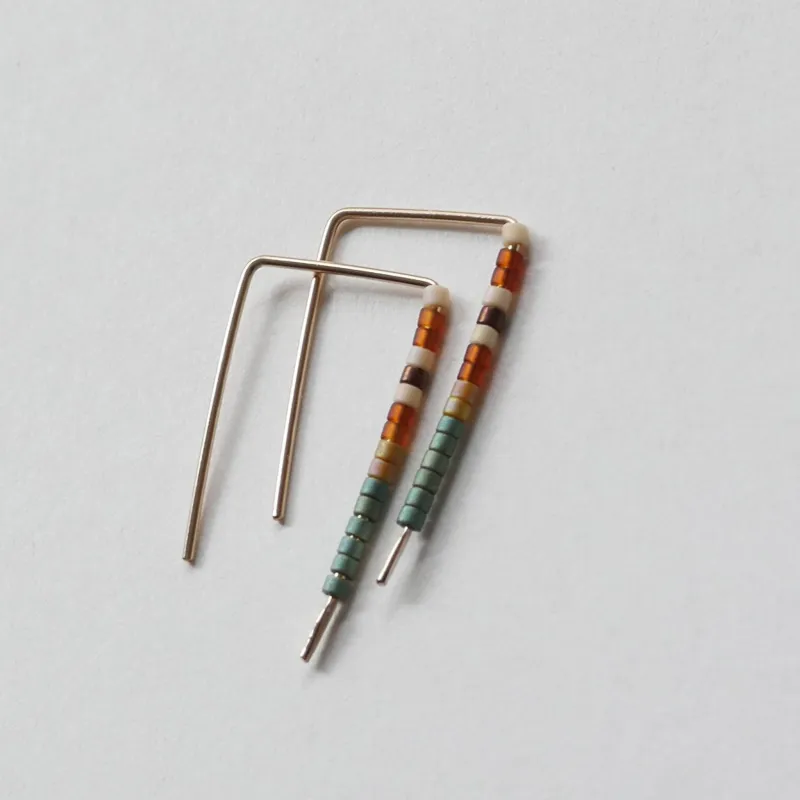 Netty - 14 KT Gold Bar Studs sold by Daldanea