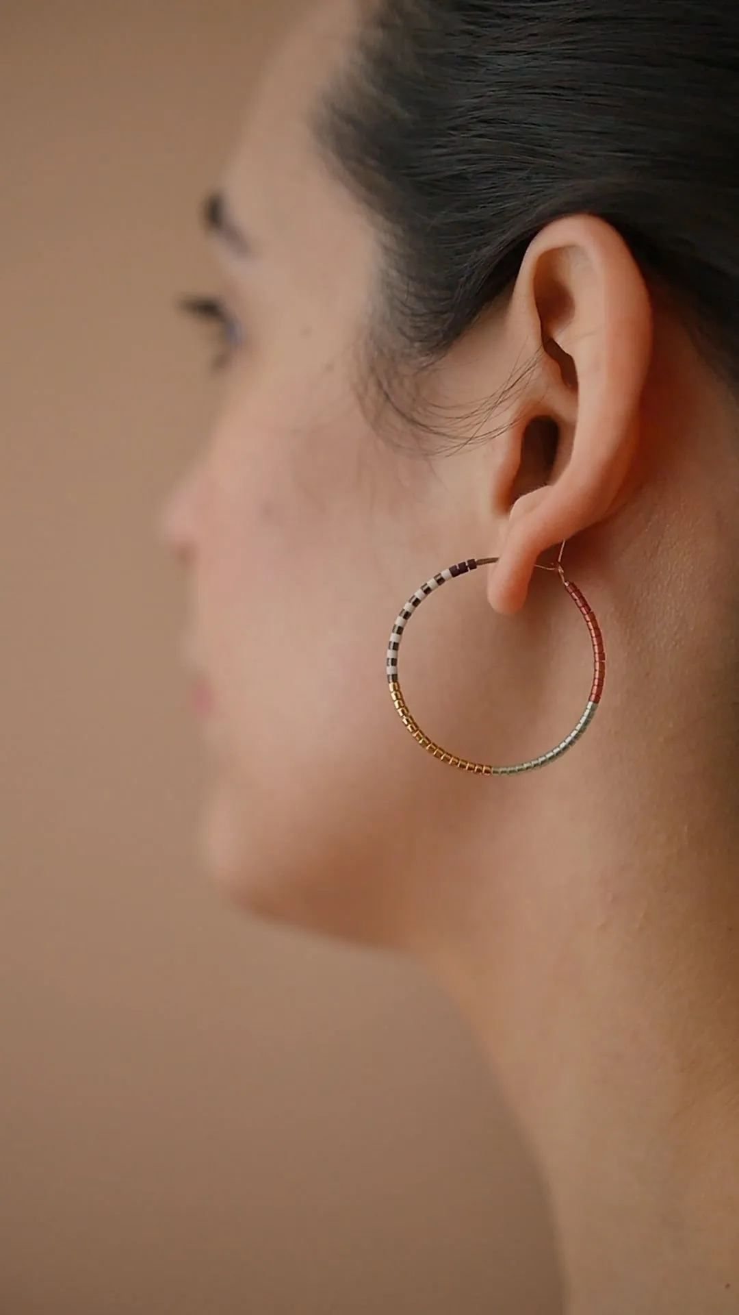 Aqsa - 1.25" & 1.75" 14 KT Gold Hoops sold by Daldanea product image thumbnail 5