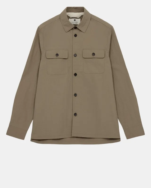 AKOSCAR NYLON OVERSHIRT - Incense sold by anerkjendt