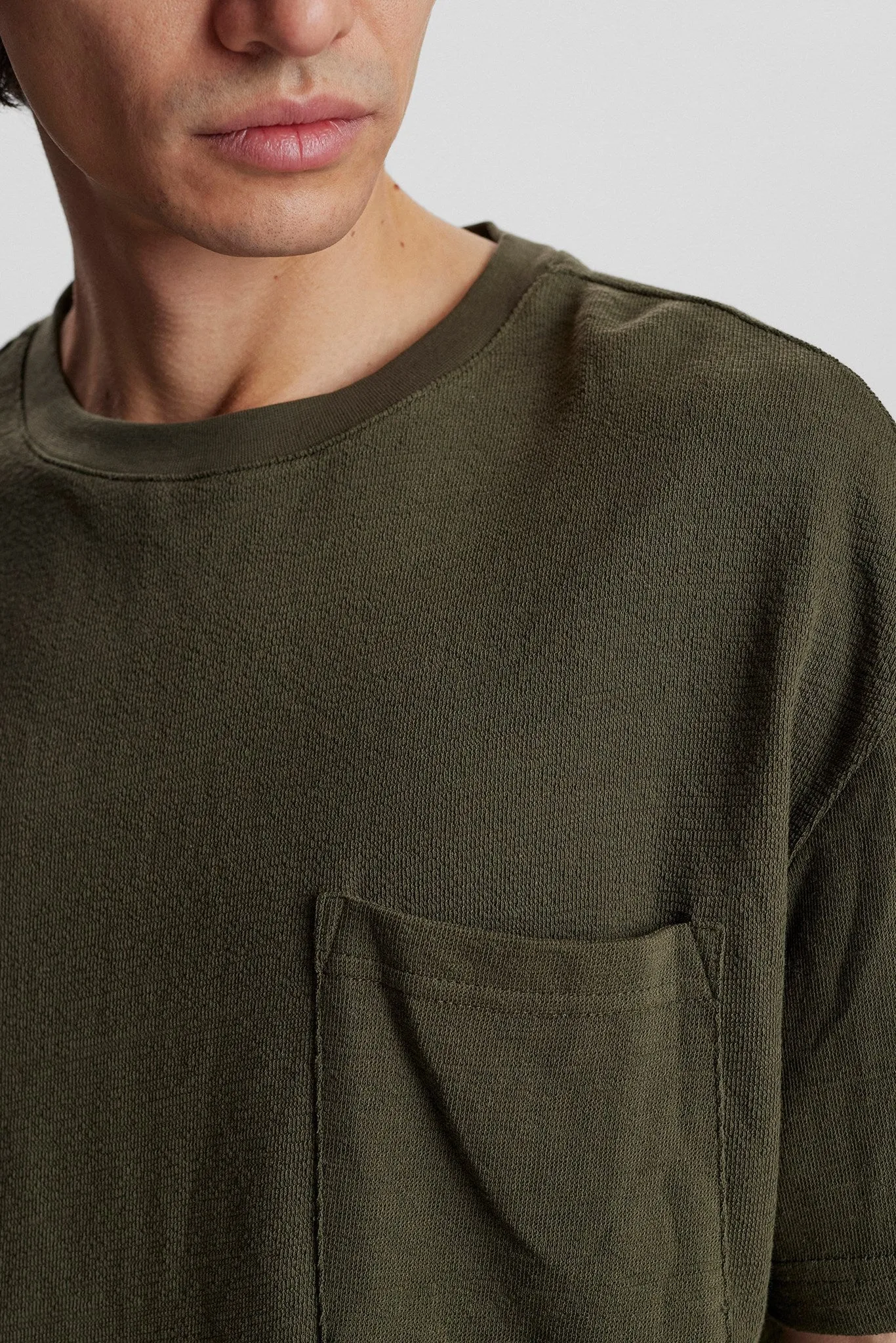 AKKIKKI S/S STRUCTURE TEE - Forest night sold by anerkjendt product image thumbnail 4