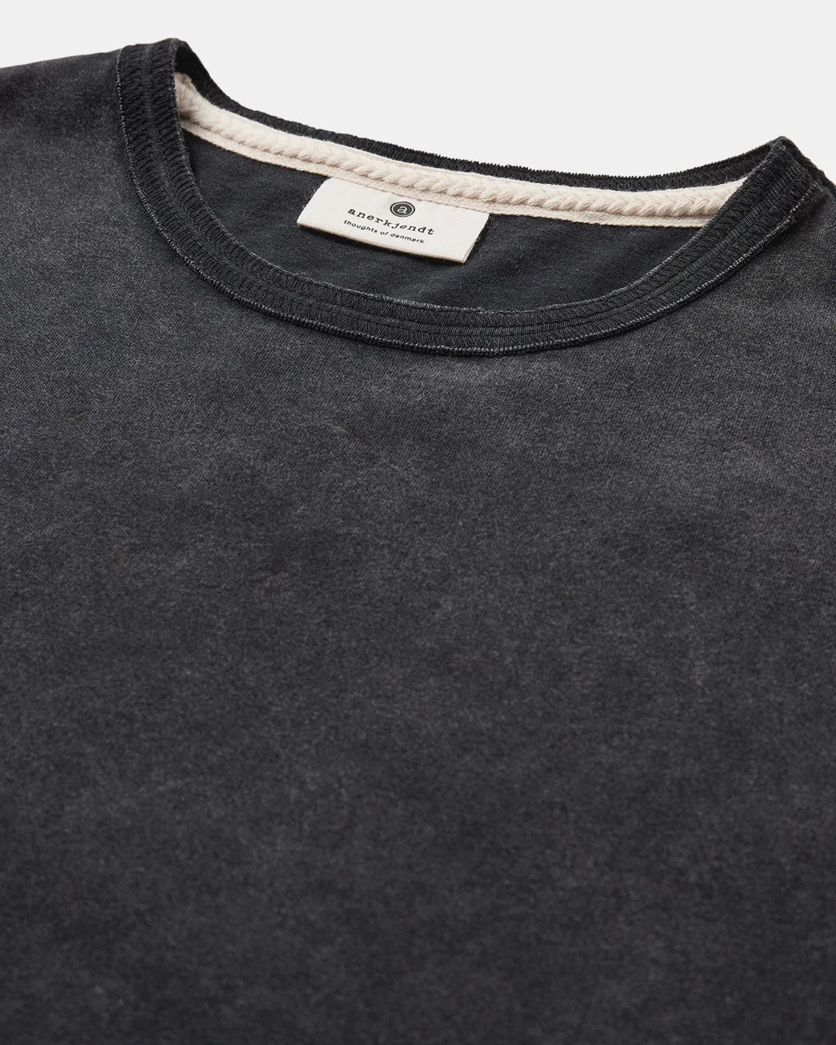 AKKIKKI S/S TEE - Caviar sold by anerkjendt product image thumbnail 3