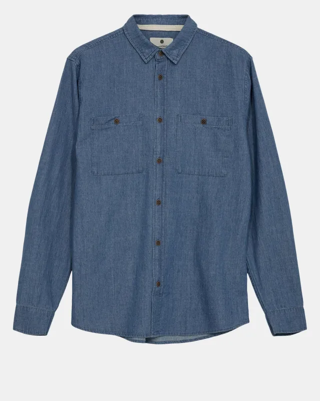 AKLEIF L/S CHAMBRAY SHIRT - Medium Blue Denim sold by anerkjendt