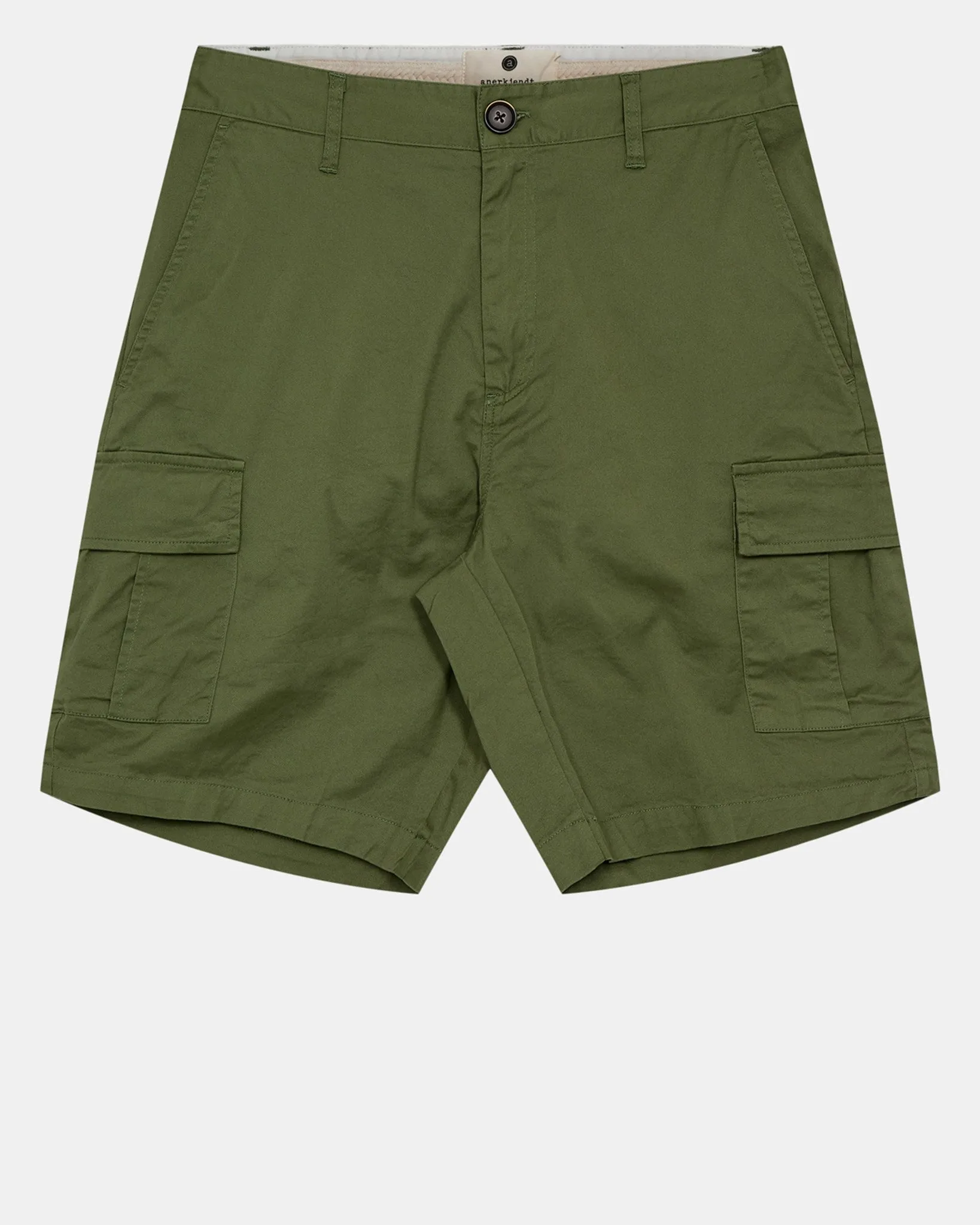 AKLT JAN PITTI CARGO SHORTS - Olivine sold by anerkjendt