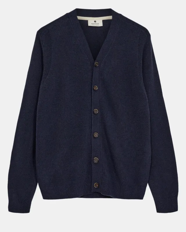 AKSVEND LAMBSWOOL CARDIGAN - Dark Navy sold by anerkjendt