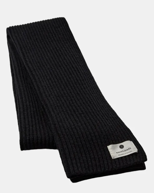 AKSANTANA SCARF - Caviar sold by anerkjendt