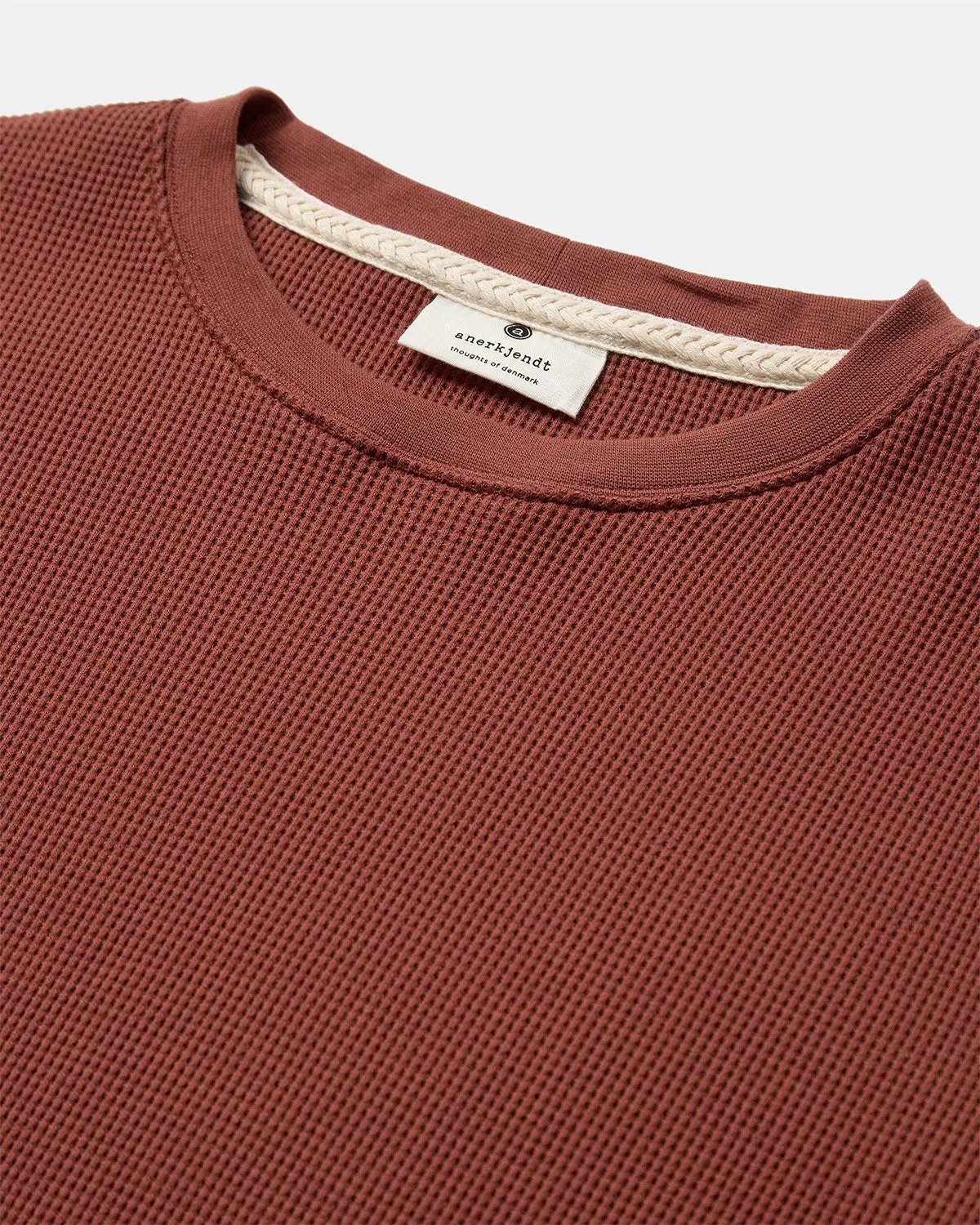 AKKIKKI S/S WAFFLE TEE - Auburn sold by anerkjendt product image thumbnail 2