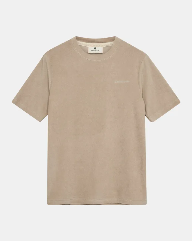 AKKIKKI FROTTE TEE - Feather Gray sold by anerkjendt