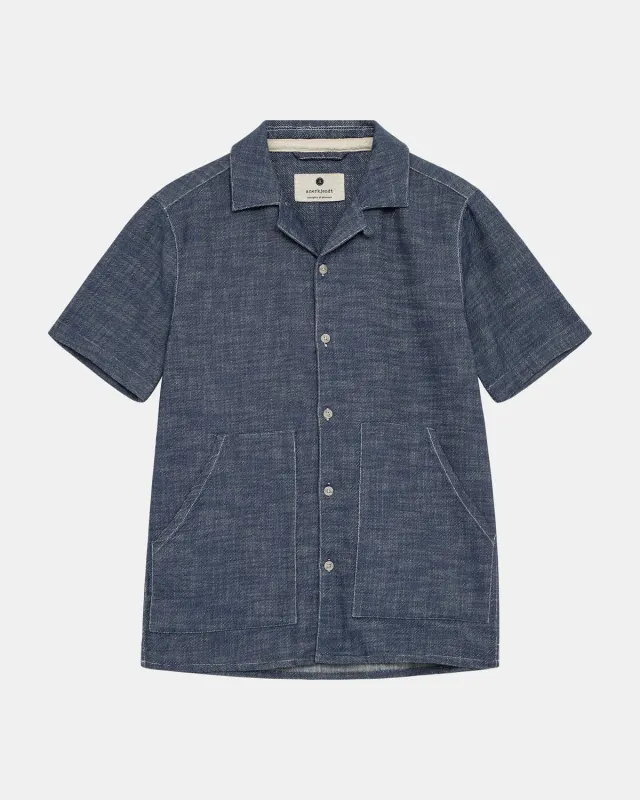 AKKURT TWILL S/S SHIRT - Sky Captain sold by anerkjendt