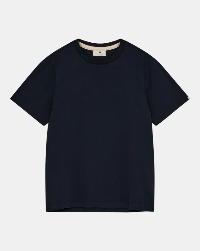 AKKIKKI S/S TEE - Sky Captain sold by anerkjendt