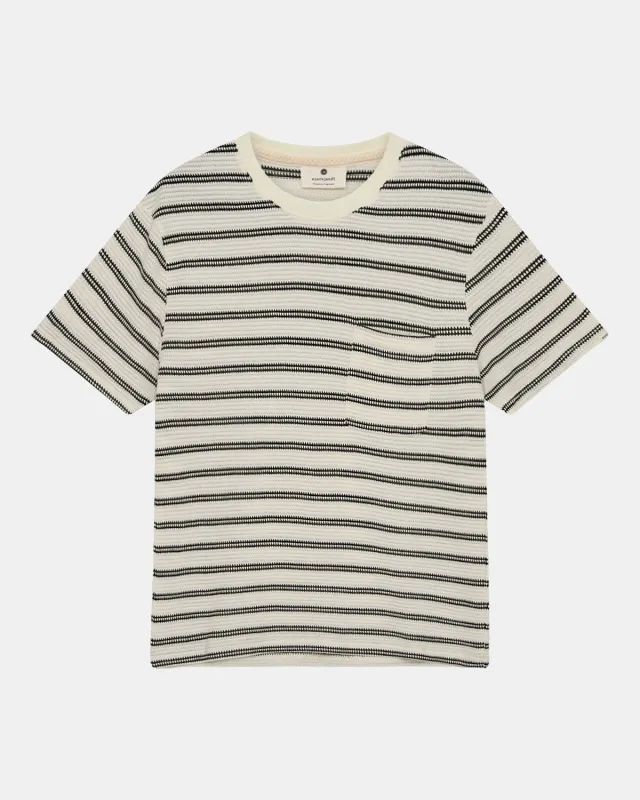 AKKIKKI JACQ STRIPE TEE - Tofu sold by anerkjendt