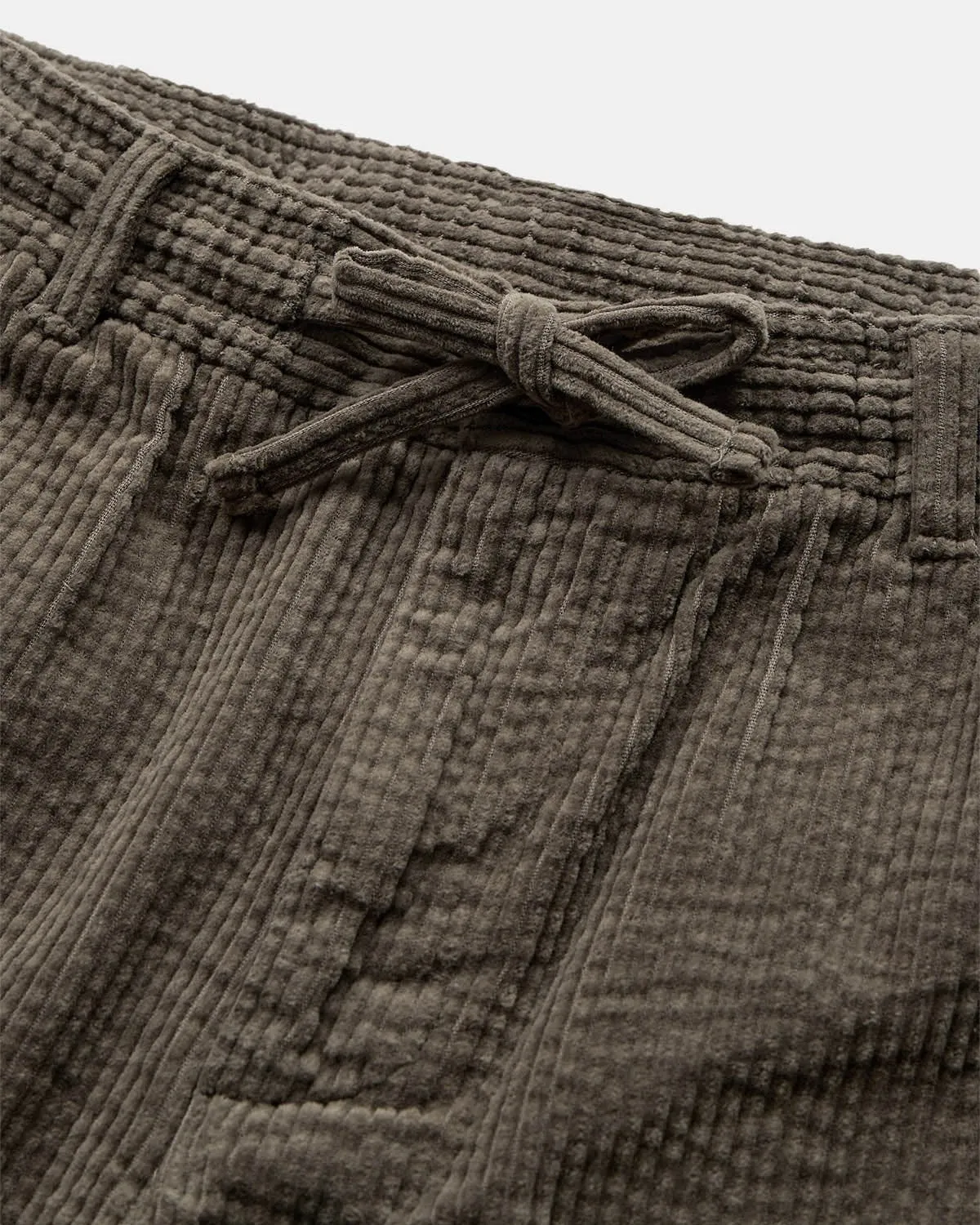 AKJAN CORDUROY SHORTS. - Deep Lichen Green sold by anerkjendt product image thumbnail 3
