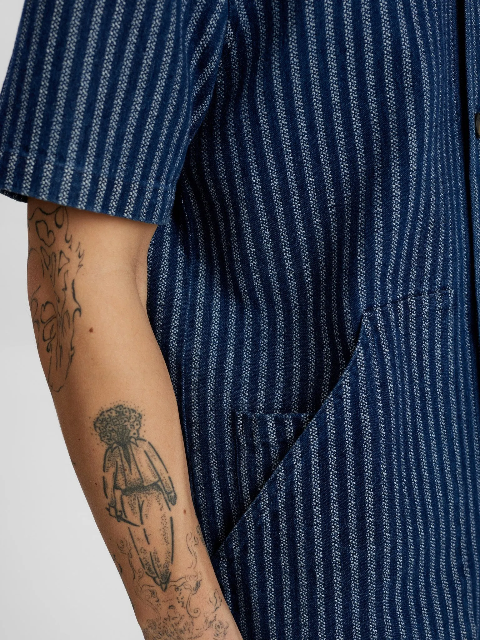 AKTHEO INDIGO S/S OVERSHIRT - Dark Navy sold by anerkjendt product image thumbnail 2