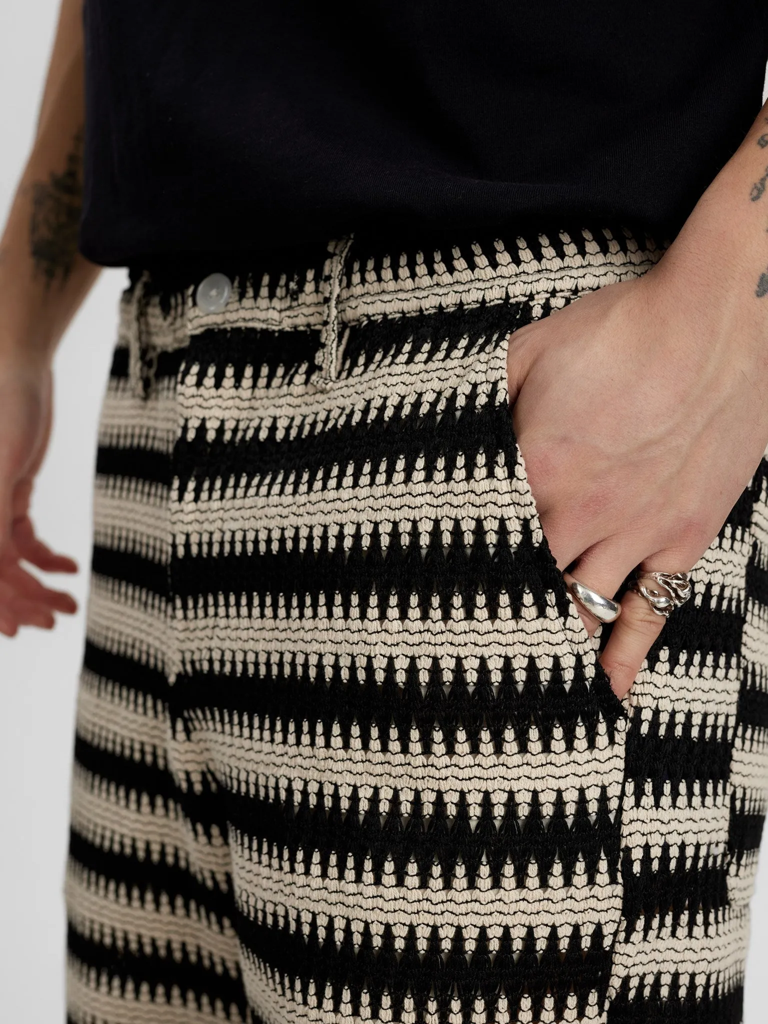 AKJAN STRUC STRIPE SHORTS - Tofu sold by anerkjendt product image thumbnail 4