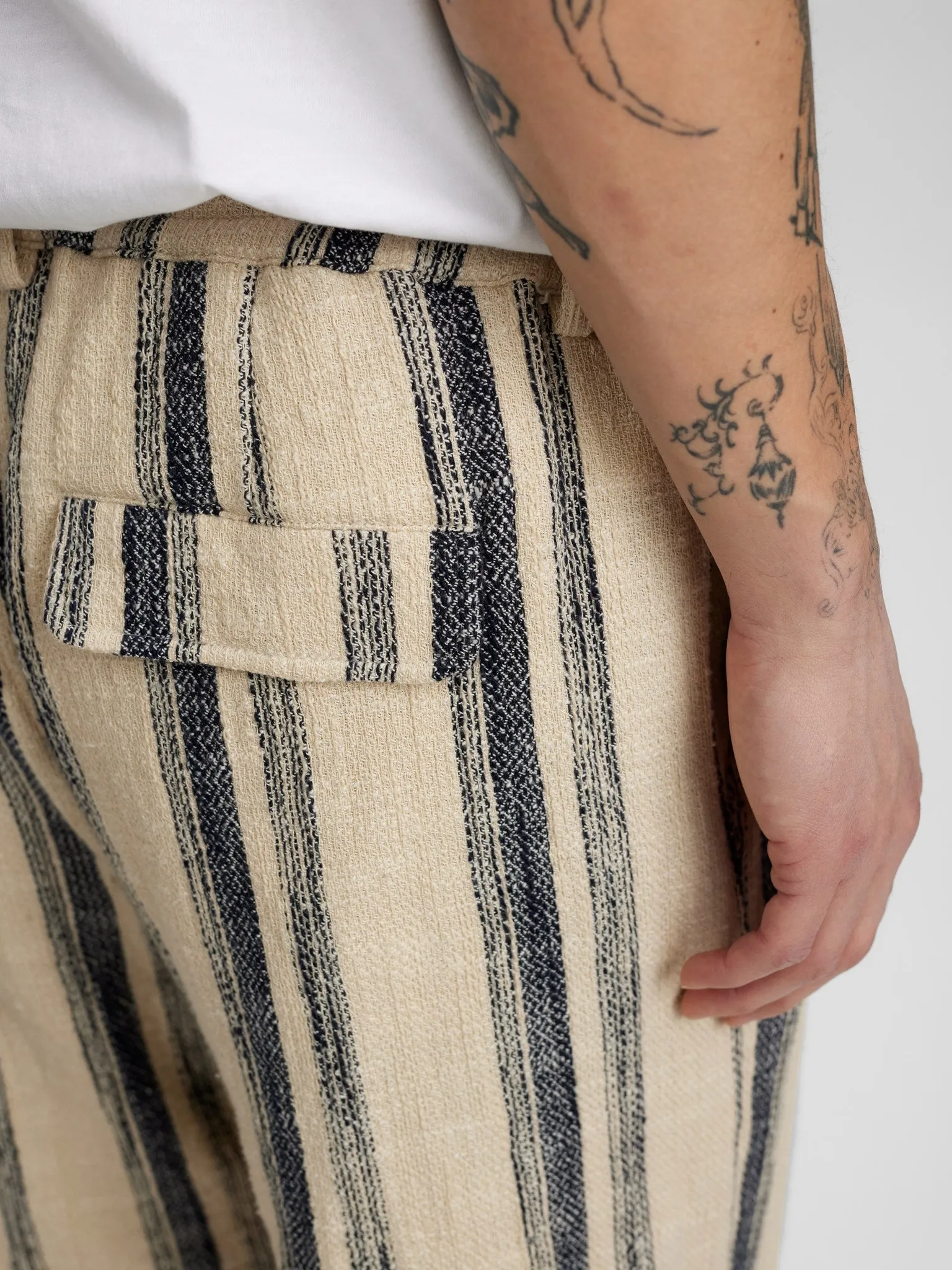 AKJAN STRUCTURE SHORTS - Tofu sold by anerkjendt product image thumbnail 5