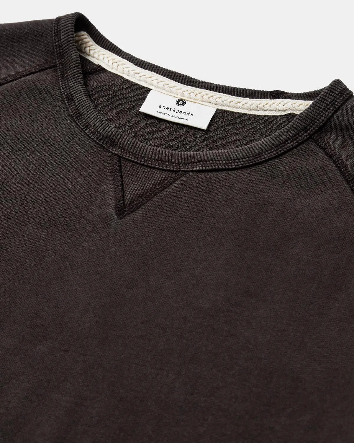 AKTONI BASIC SWEAT - Mulch sold by anerkjendt product image thumbnail 3