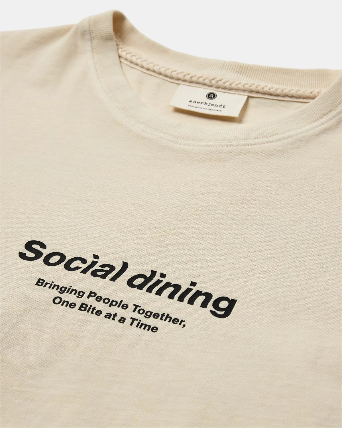 AKVILLADS SOCIAL PRINT S/S TEE - Tofu sold by anerkjendt product image thumbnail 3