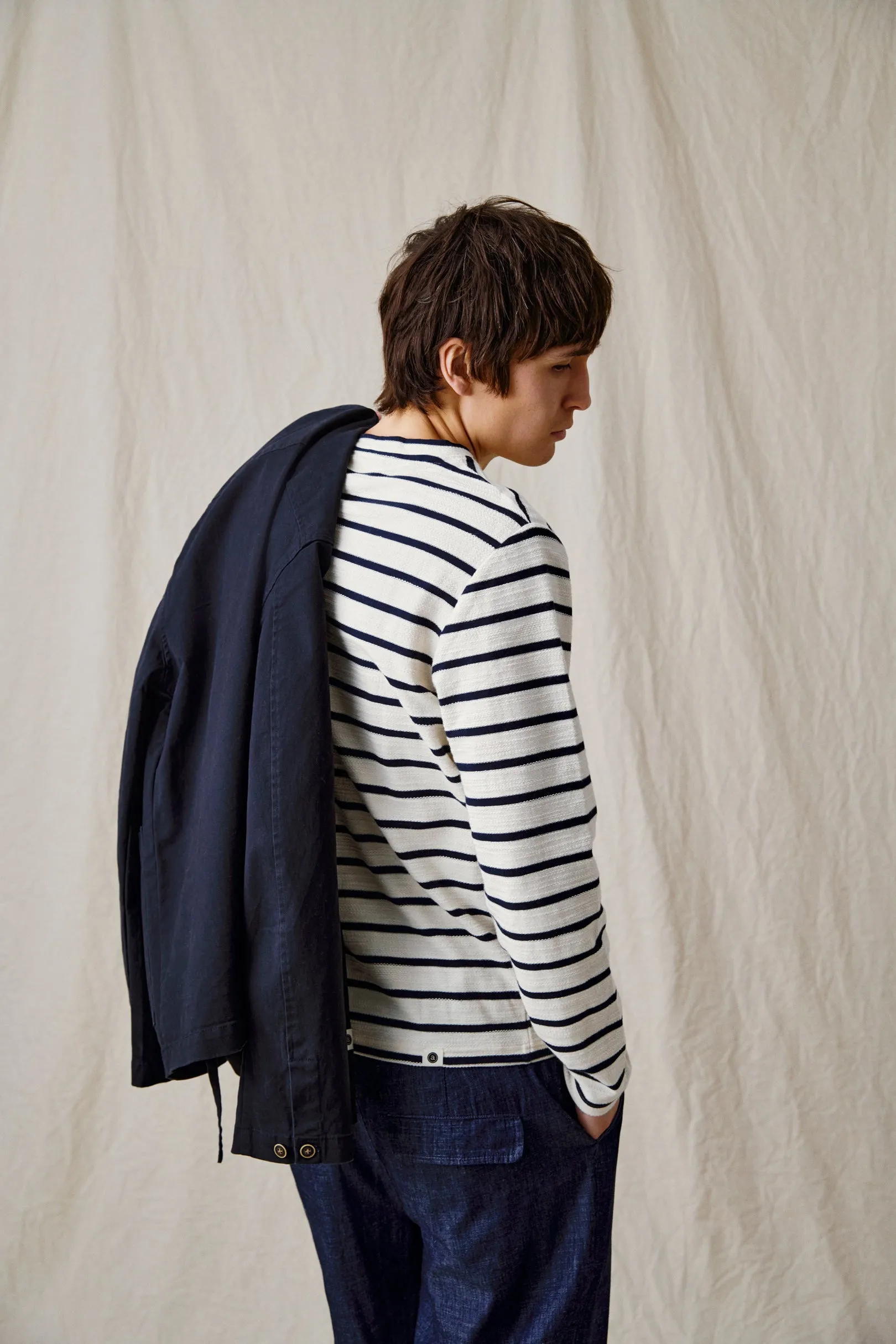 AKSANDER SWEAT - Tofu sold by anerkjendt product image thumbnail 2