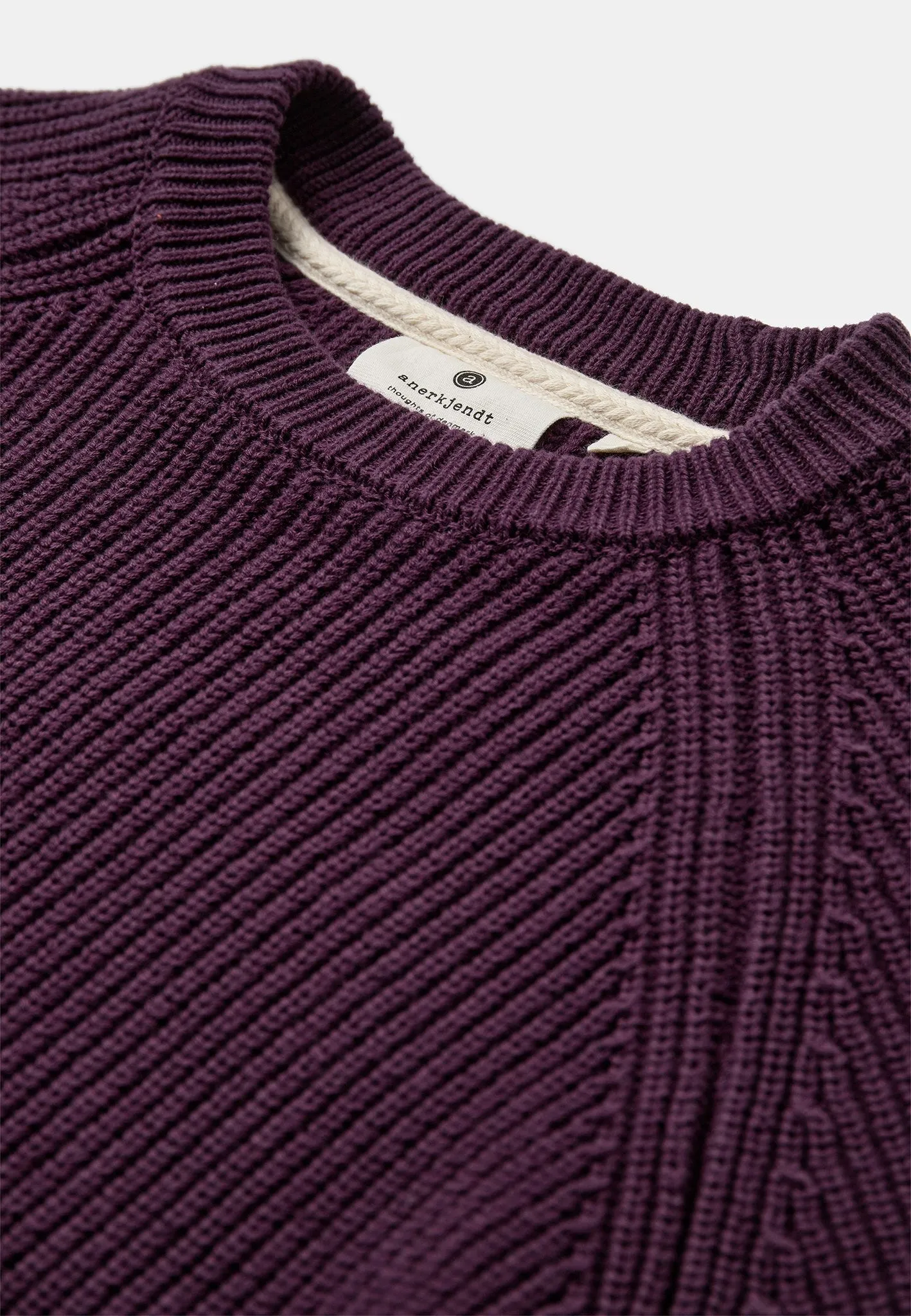 AKSUNE PATENT KNIT - Blackberry Wine sold by anerkjendt product image thumbnail 2