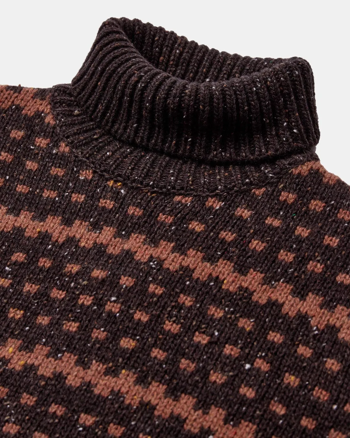 AKSUNE ROLL NECK HEAVY KNIT - Mulch sold by anerkjendt product image thumbnail 3