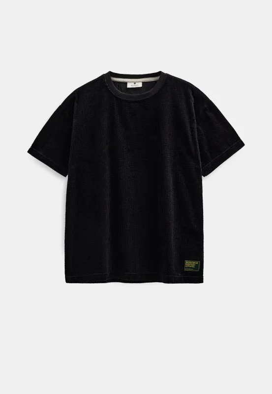 AKVILLADS CORDUROY S/S TEE - Caviar made by anerkjendt