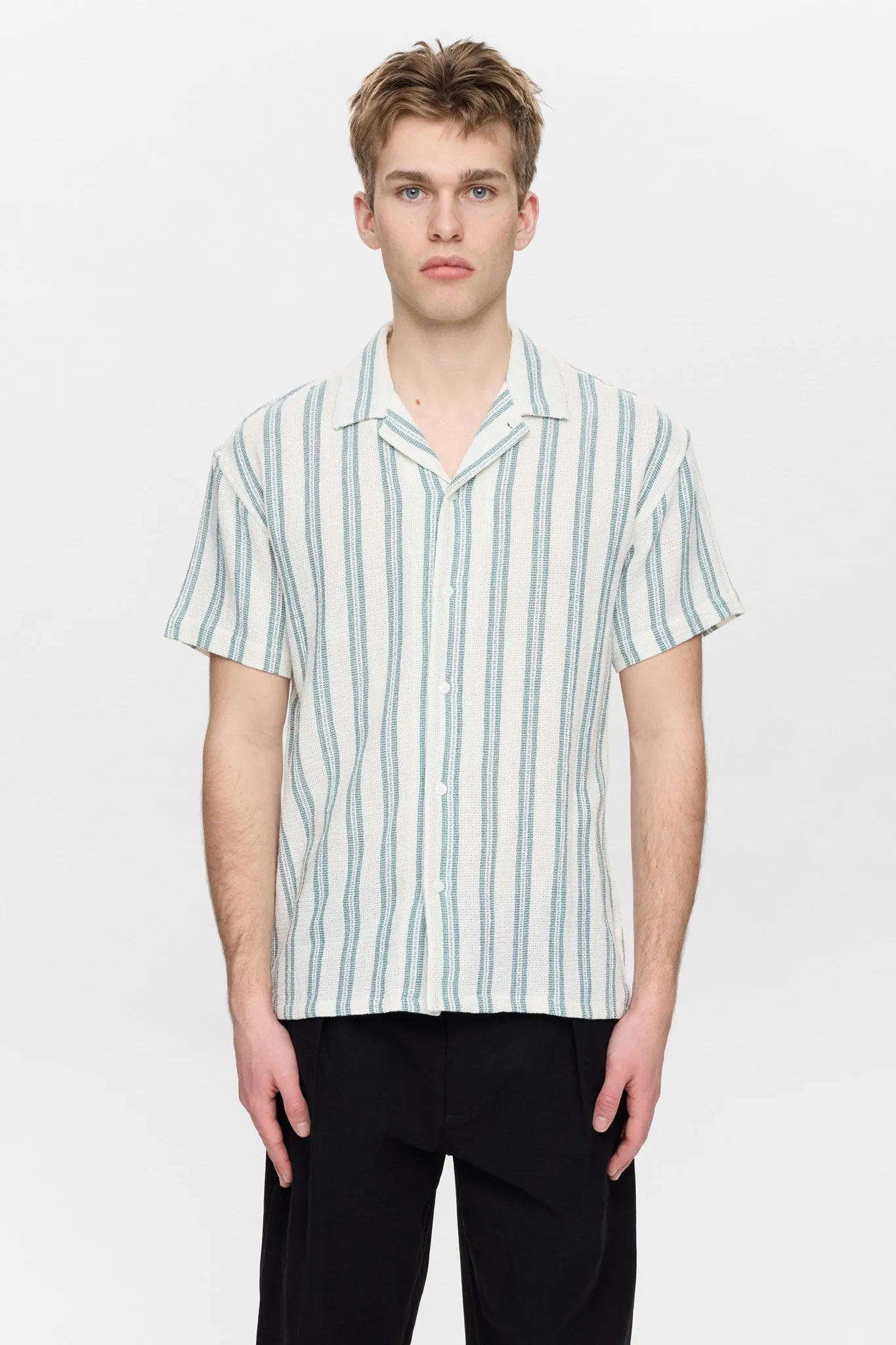 AKLEANDER STRUC STRIPE2 SS SHIRT - Tofu sold by anerkjendt product image thumbnail 4