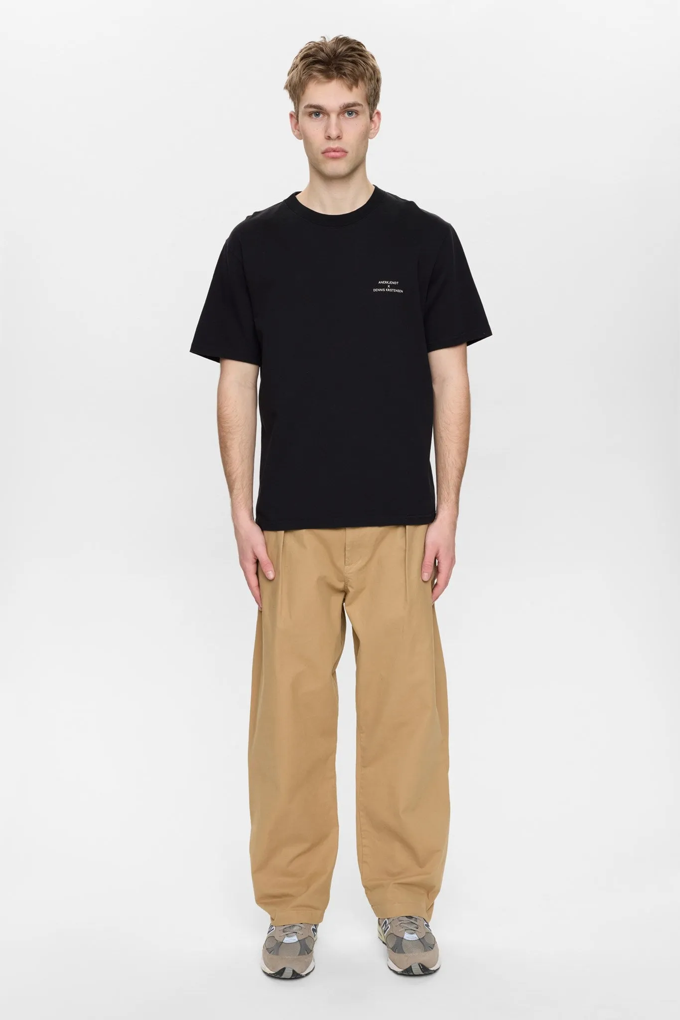 AKVILLADS AXDK8 SS TEE - Caviar sold by anerkjendt product image thumbnail 5