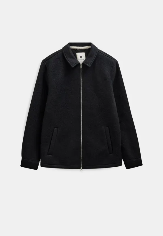 AKHANKY BOILED WOOL OVERSHIRT - Caviar made by anerkjendt