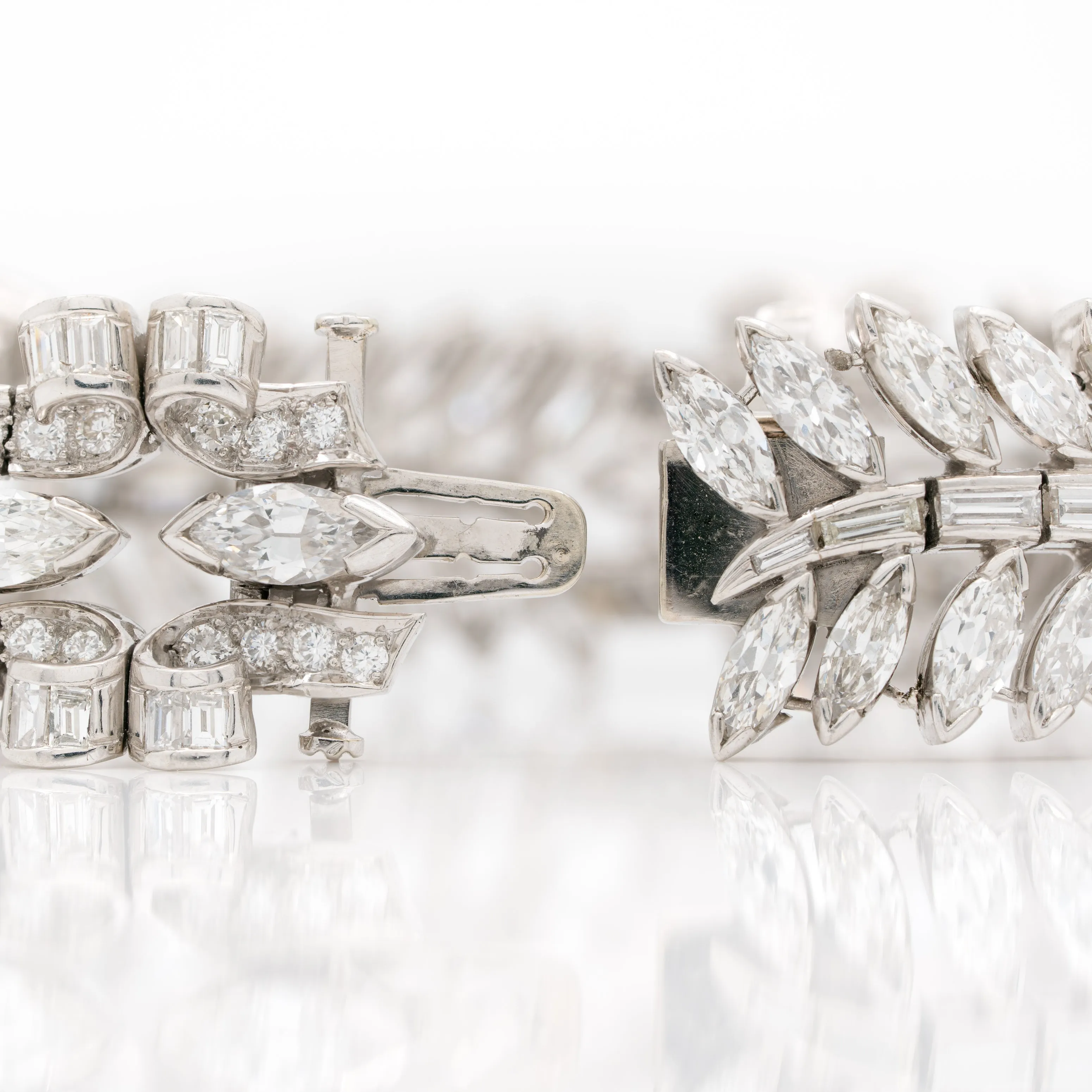RETRO FRENCH PLATINUM AND 32.0CTS MIXED CUT DIAMOND BRACELET c.1940s sold by Stephanie Windsor product image thumbnail 4