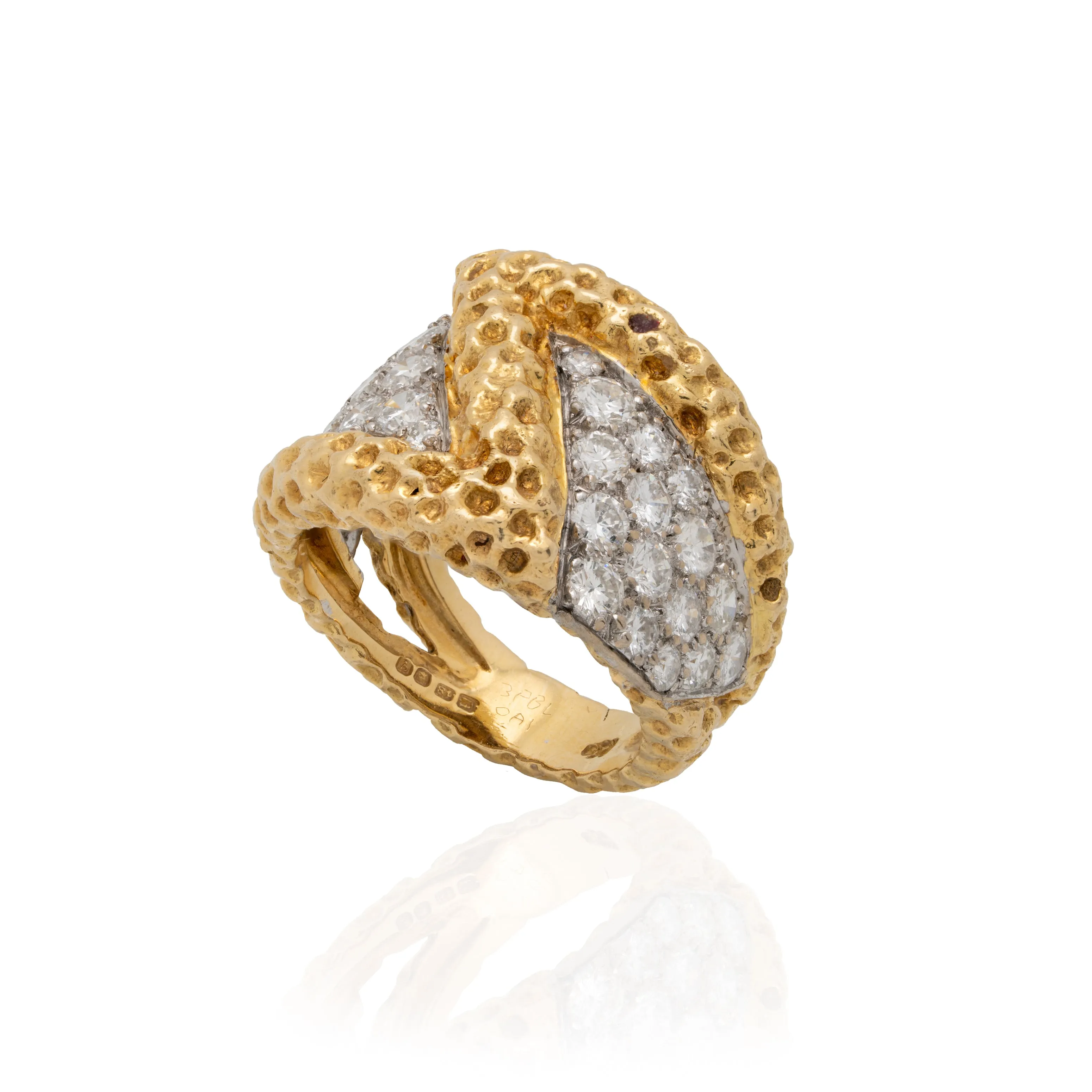 KUTCHINSKY HAND FORGED 18K YELLOW GOLD AND DIAMOND CLUSTER RING sold by Stephanie Windsor product image thumbnail 5