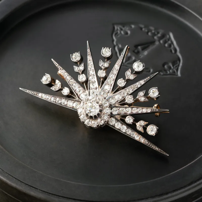 19TH CENTURY 18K YELLOW GOLD, SILVER 5.0CTS DIAMOND DEMI-STARBURST BROOCH .c 1870s sold by Stephanie Windsor