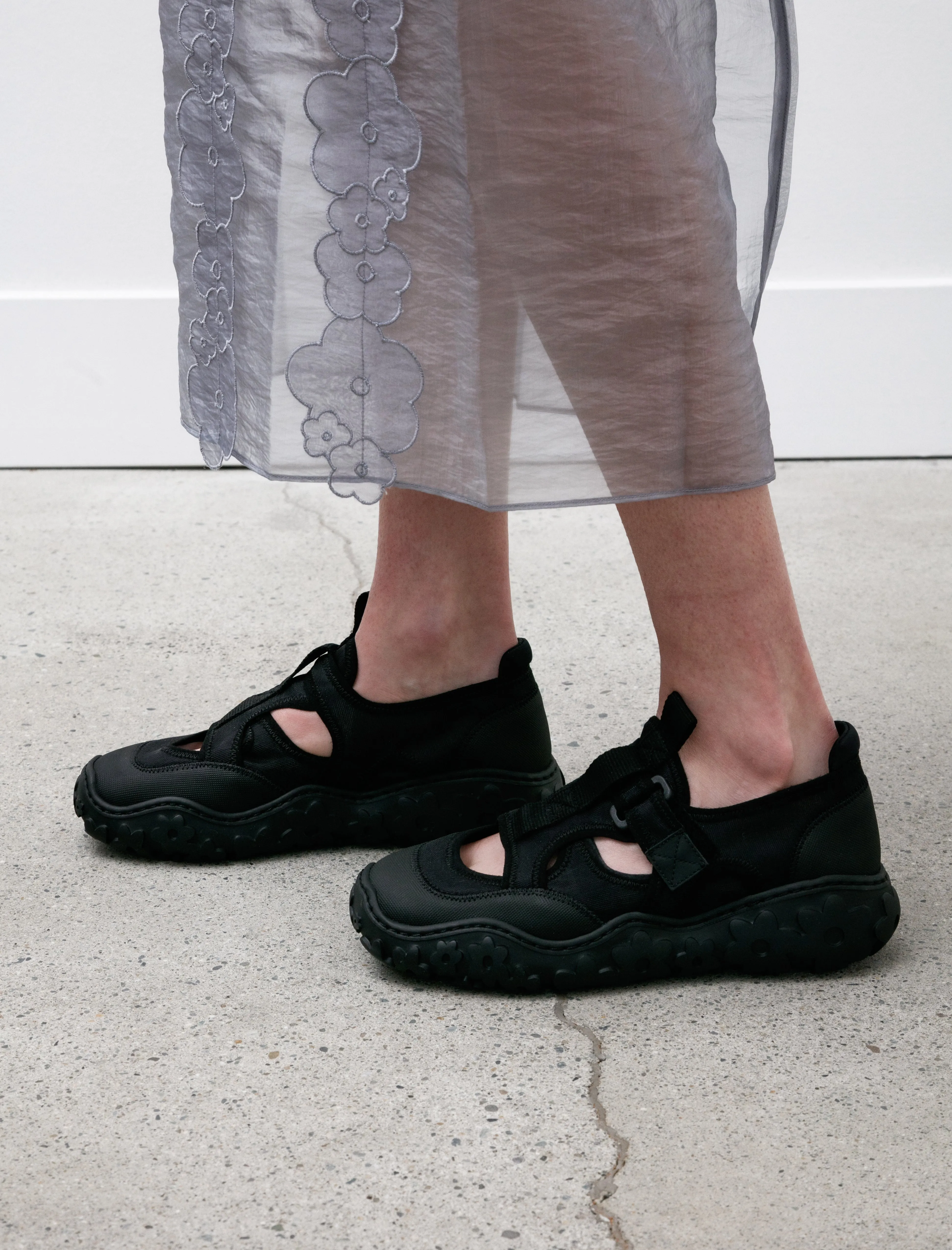 Aria Sneaker Mesh Black sold by SHOP NEIGHBOR product image thumbnail 2