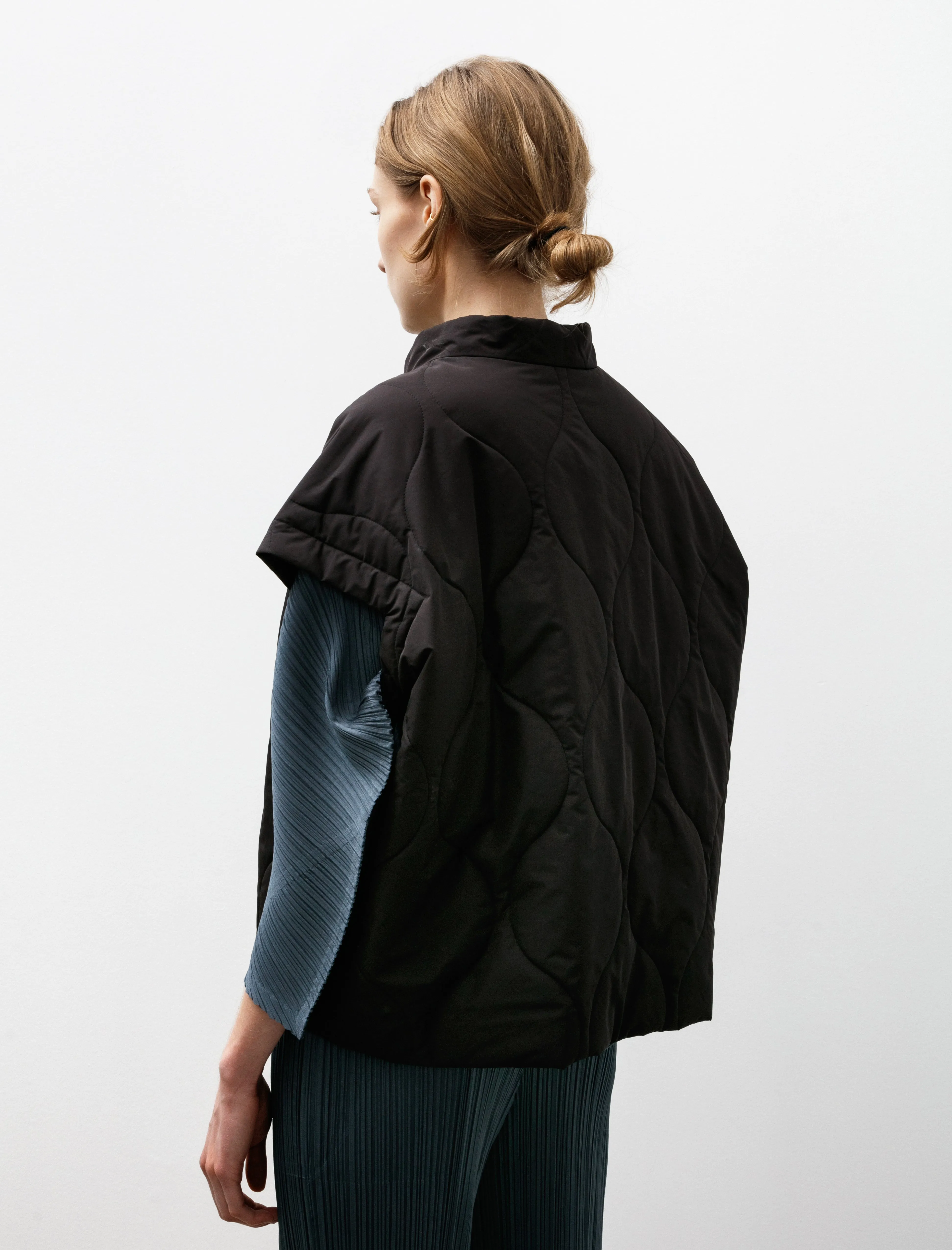 Asteroid Quilted Vest Black sold by SHOP NEIGHBOR product image thumbnail 4