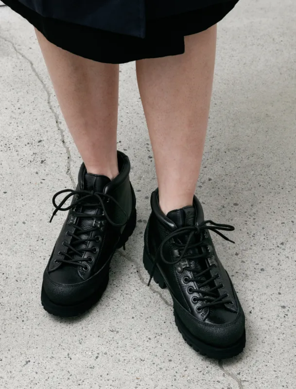 Yosemite Jannu Foul Noir made by SHOP NEIGHBOR