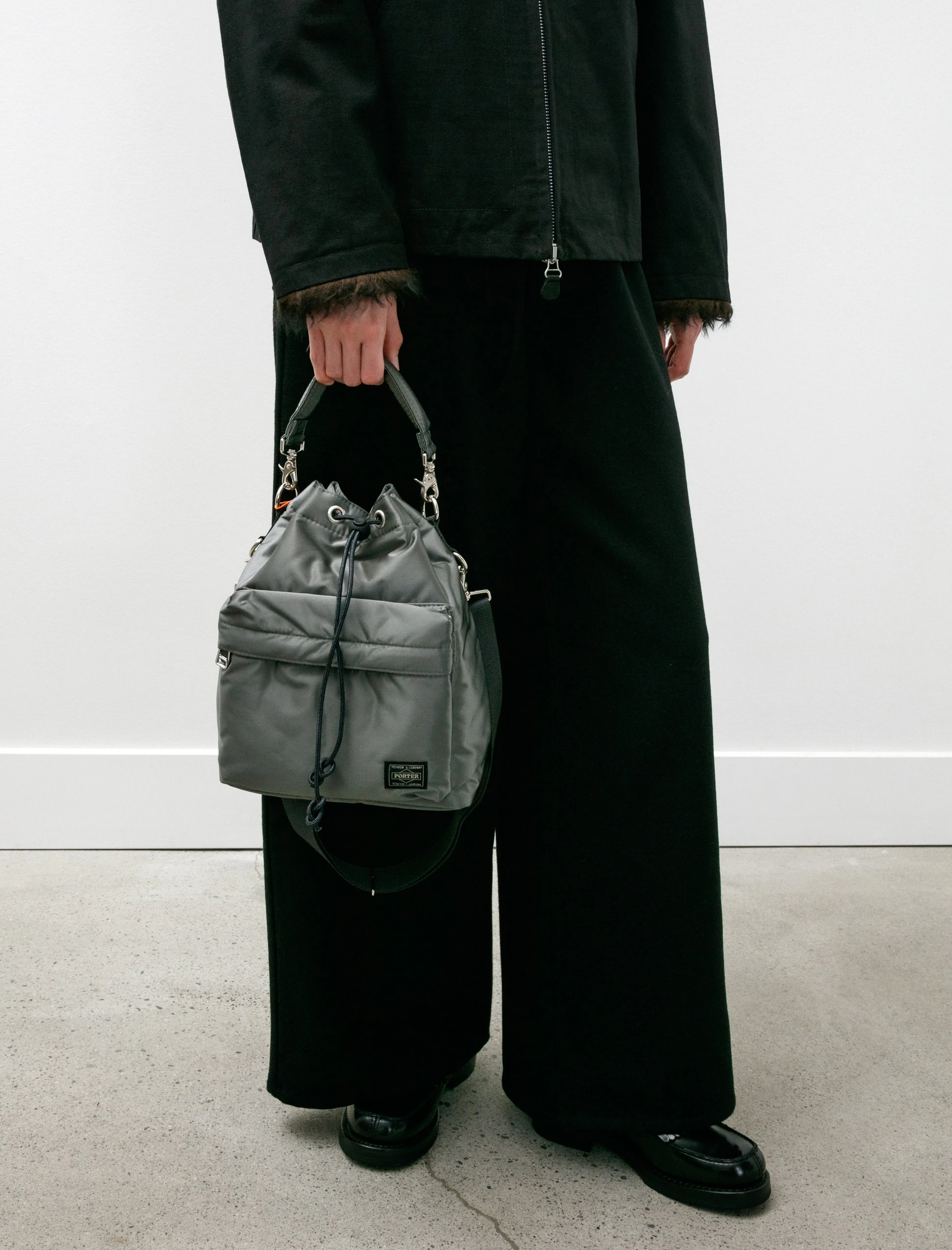 Balloon Bag Large Silver Grey sold by SHOP NEIGHBOR product image thumbnail 3