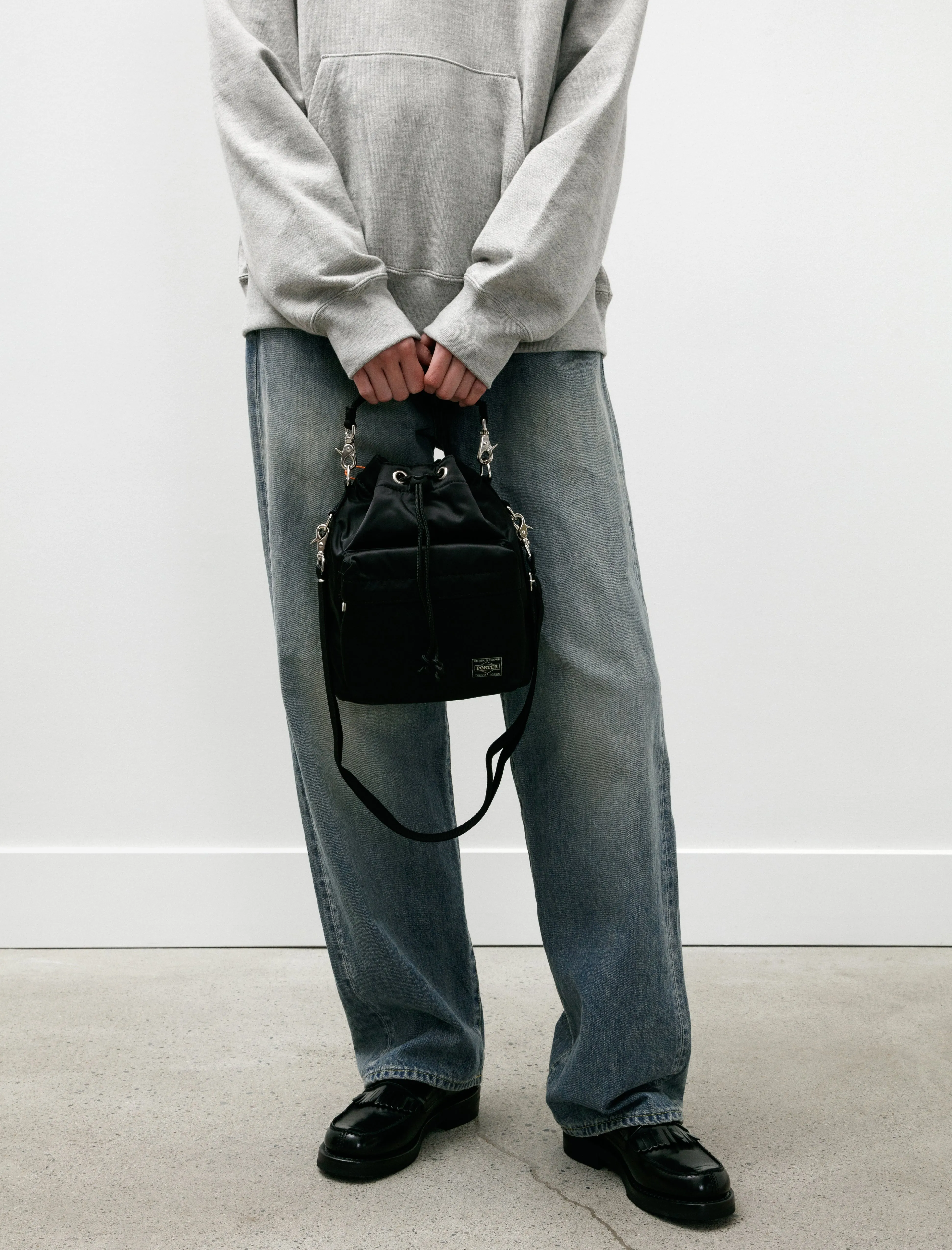 Balloon Bag Large Black sold by SHOP NEIGHBOR product image thumbnail 3