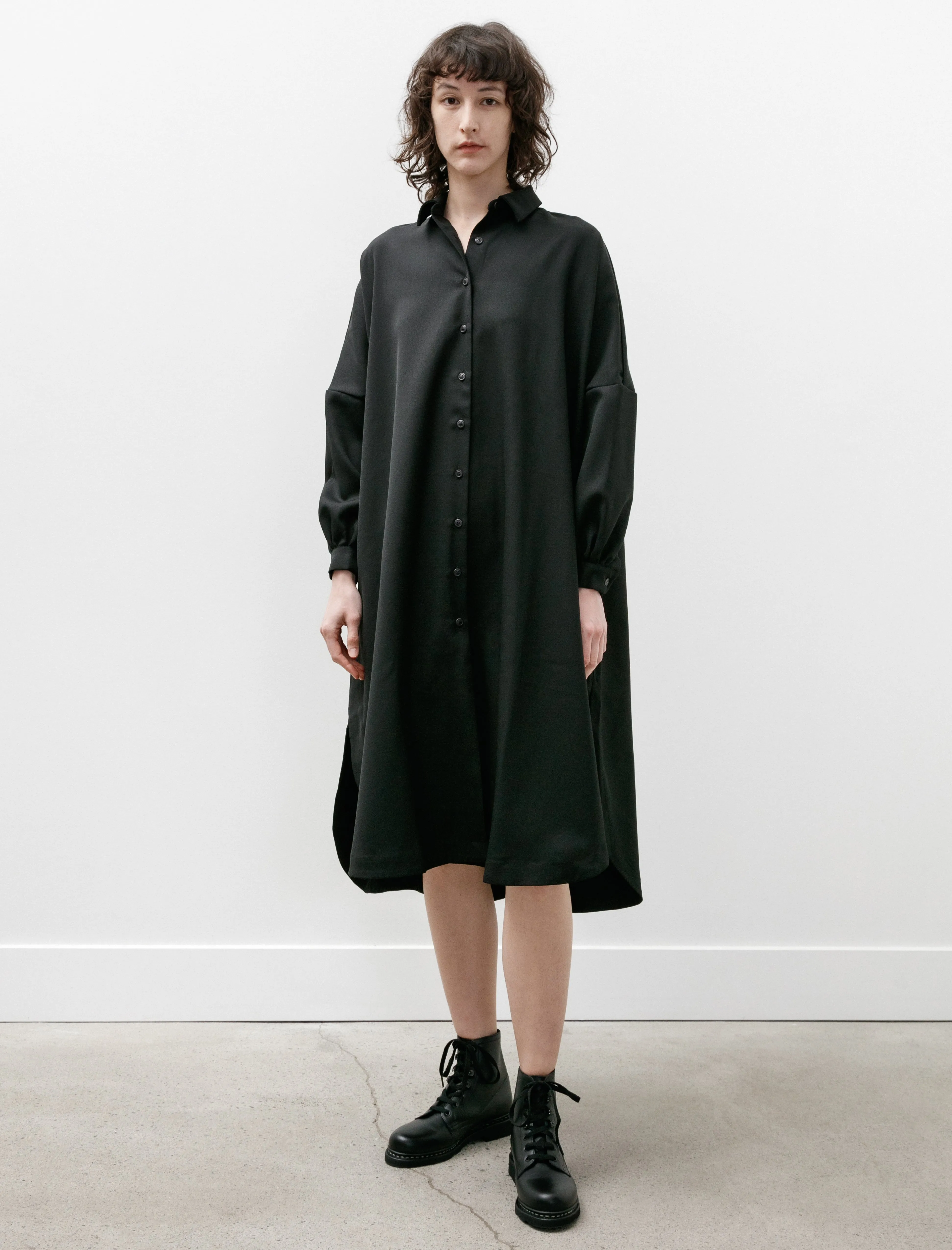 Yuki Long Shirt Gabardine Black sold by SHOP NEIGHBOR product image thumbnail 2