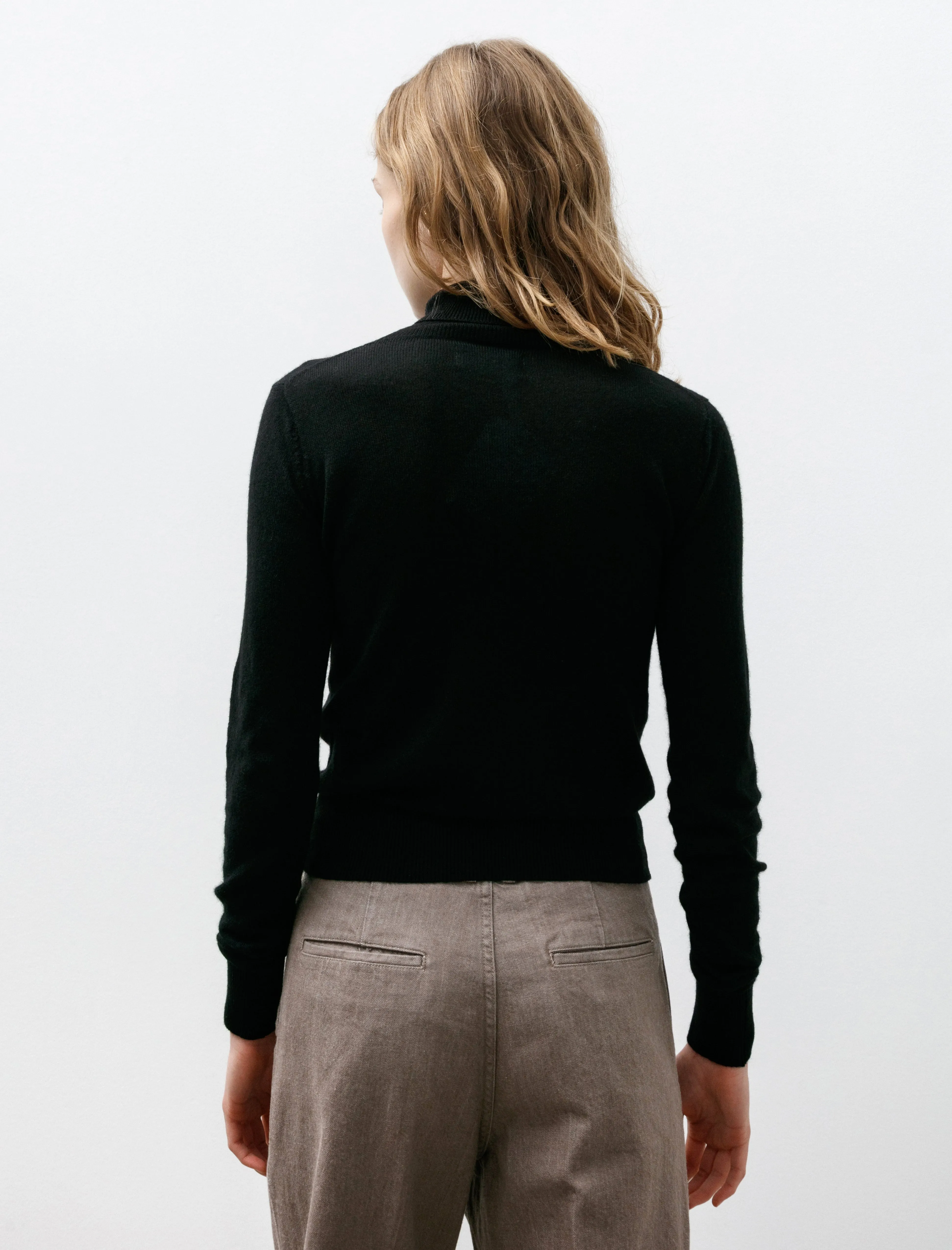Silk Cashmere Turtleneck Black sold by SHOP NEIGHBOR product image thumbnail 4