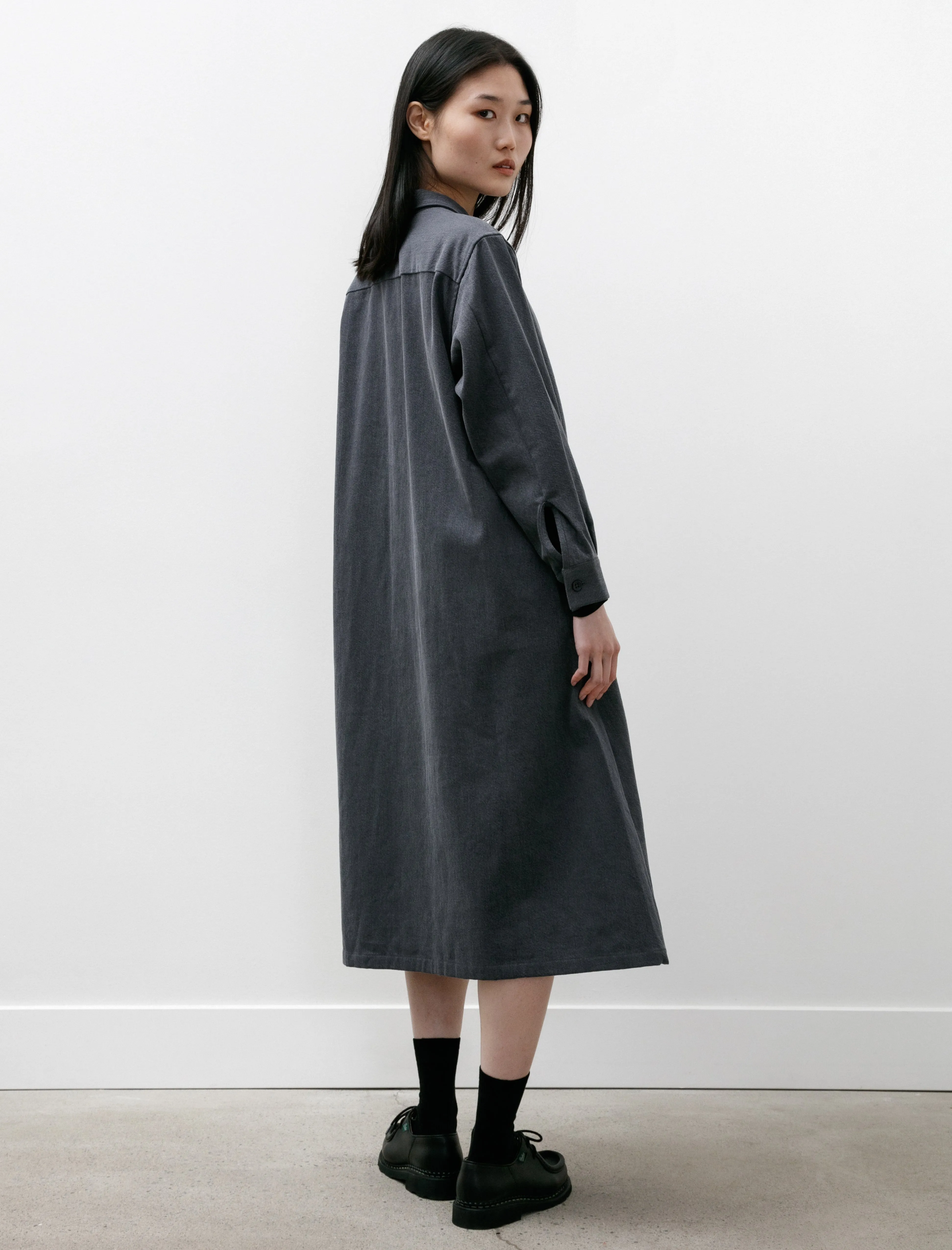 R17A1 Shirt Dress Denim Asphalt sold by SHOP NEIGHBOR product image thumbnail 5