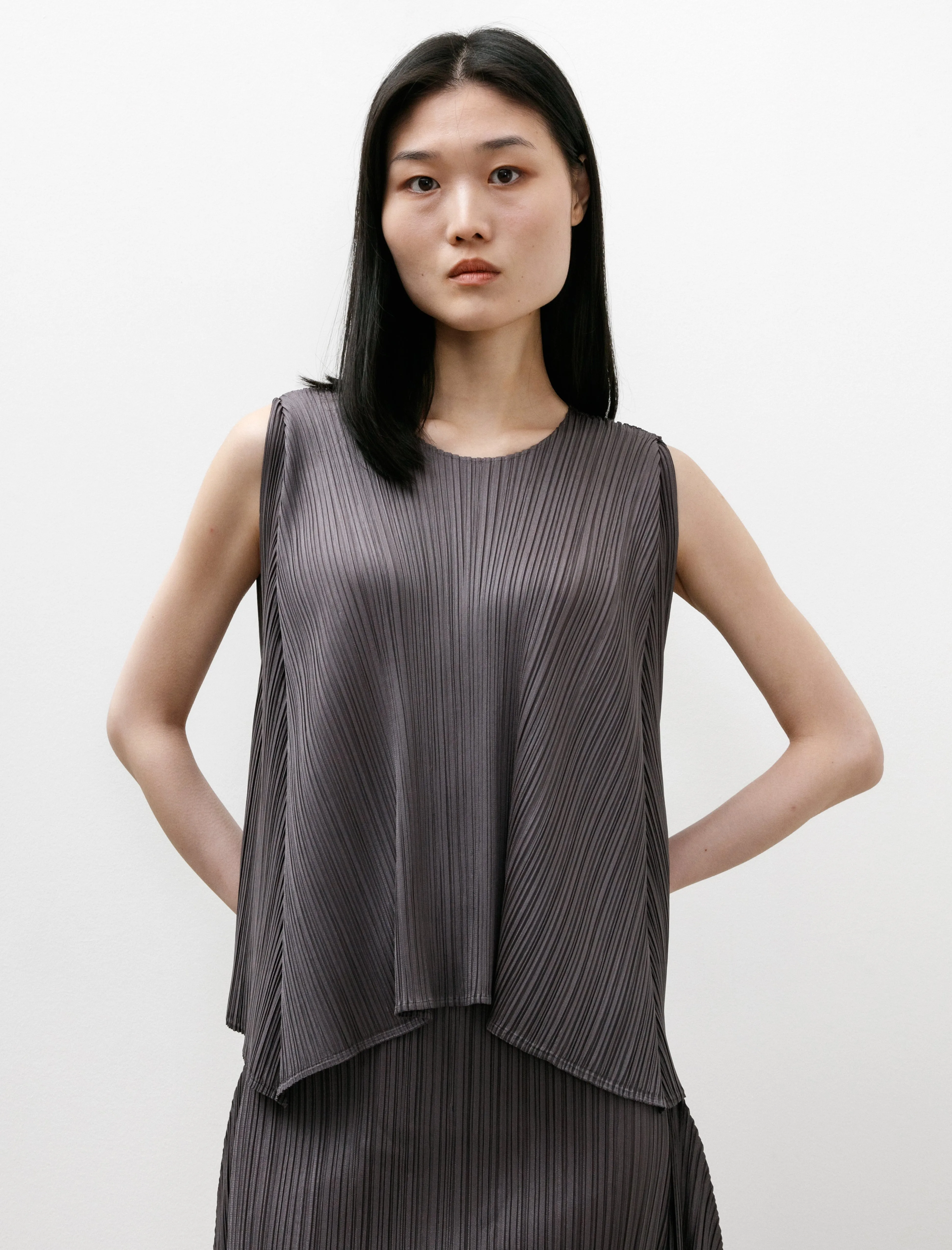 Efficient Square Top Grey sold by SHOP NEIGHBOR