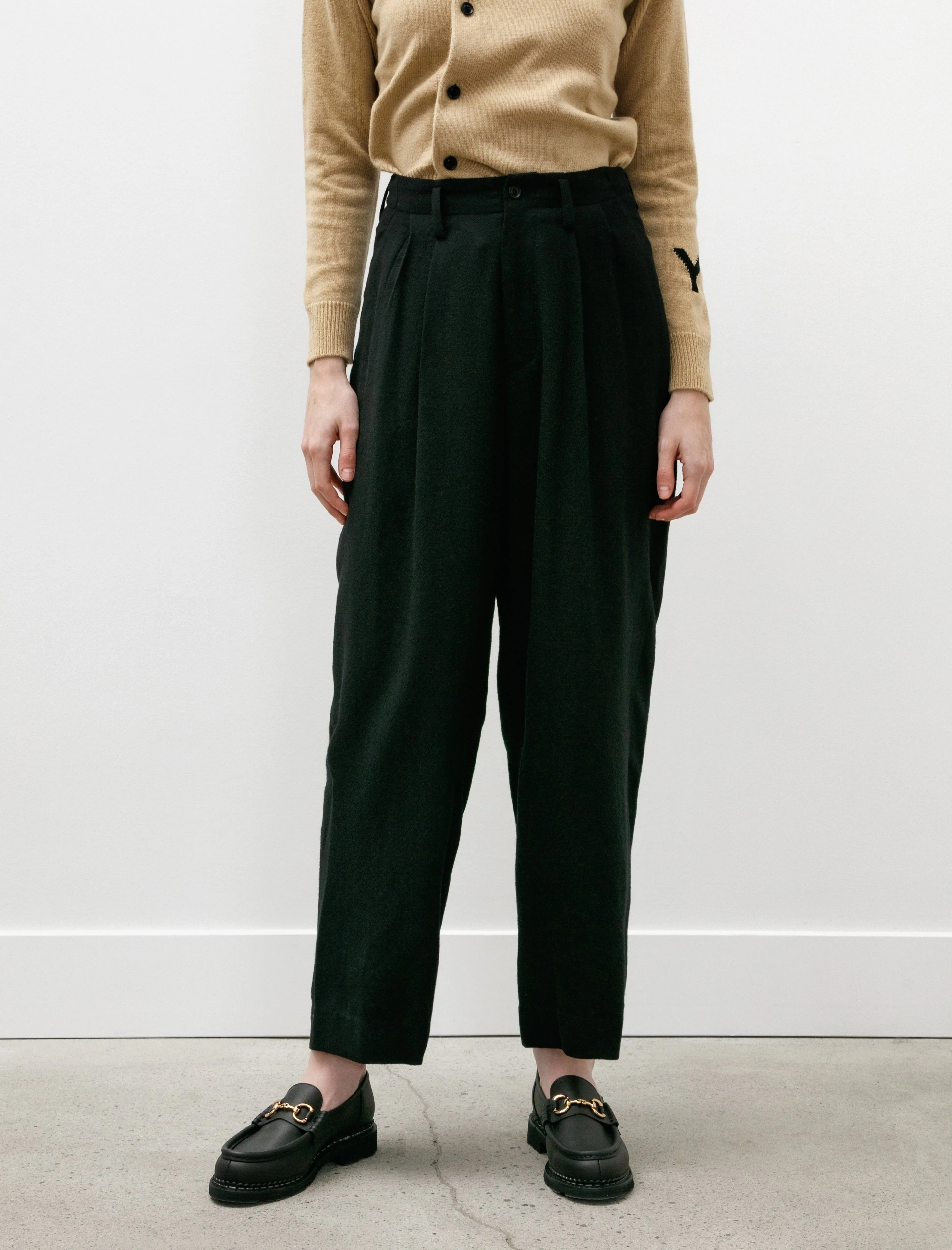 Double Tuck Wide Pants Black sold by SHOP NEIGHBOR product image thumbnail 2