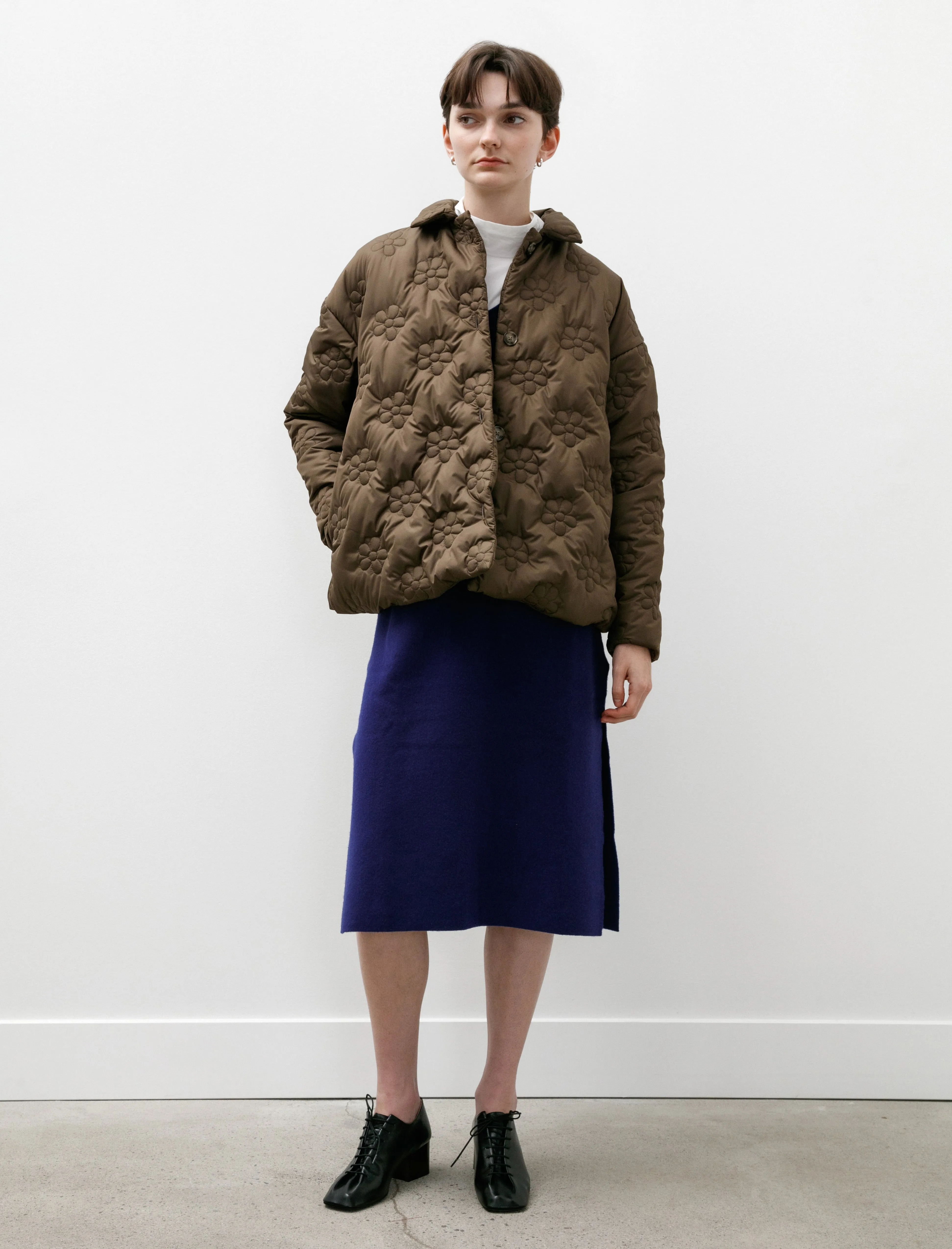 Flower Puff Short Brown sold by SHOP NEIGHBOR product image thumbnail 2