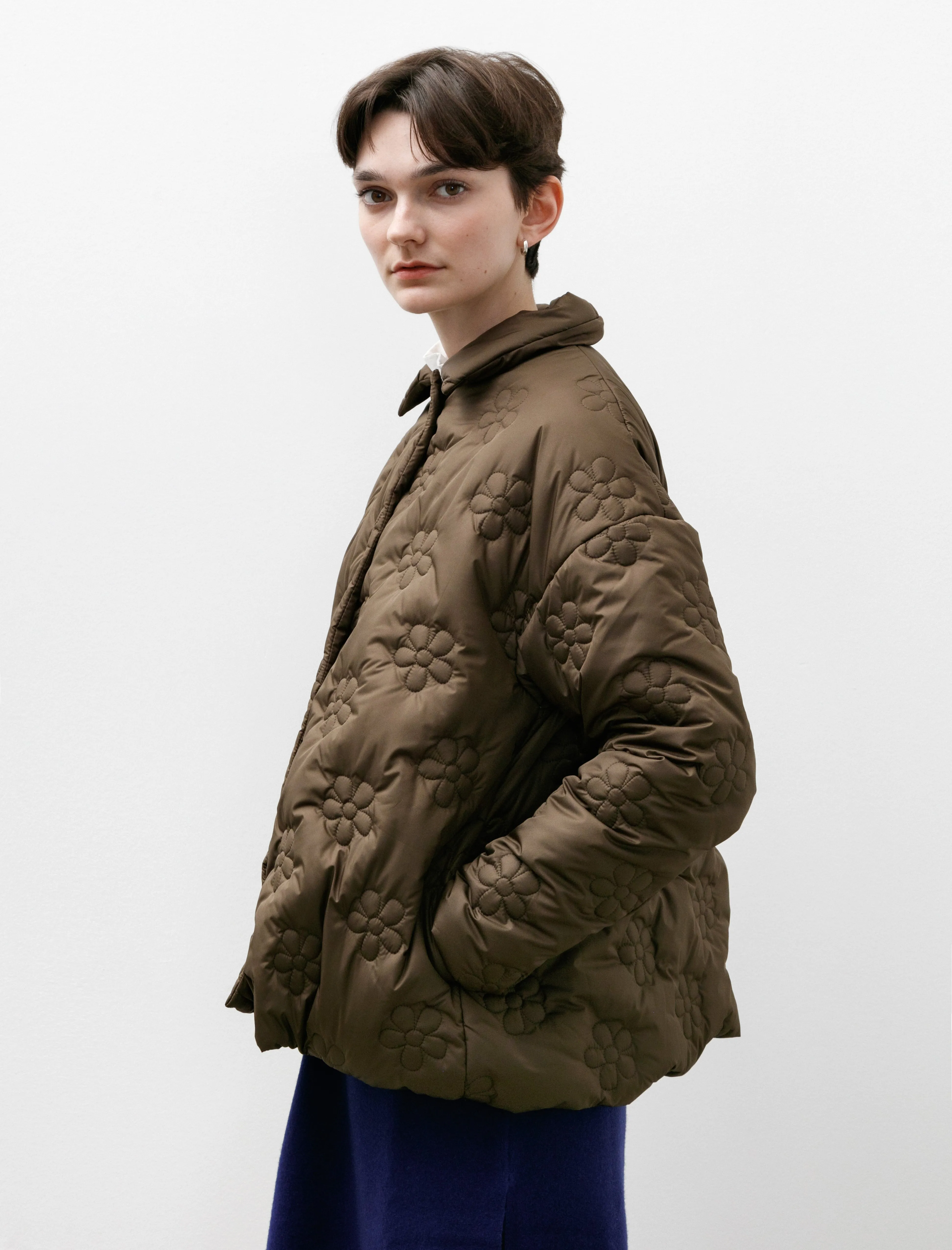 Flower Puff Short Brown sold by SHOP NEIGHBOR product image thumbnail 4
