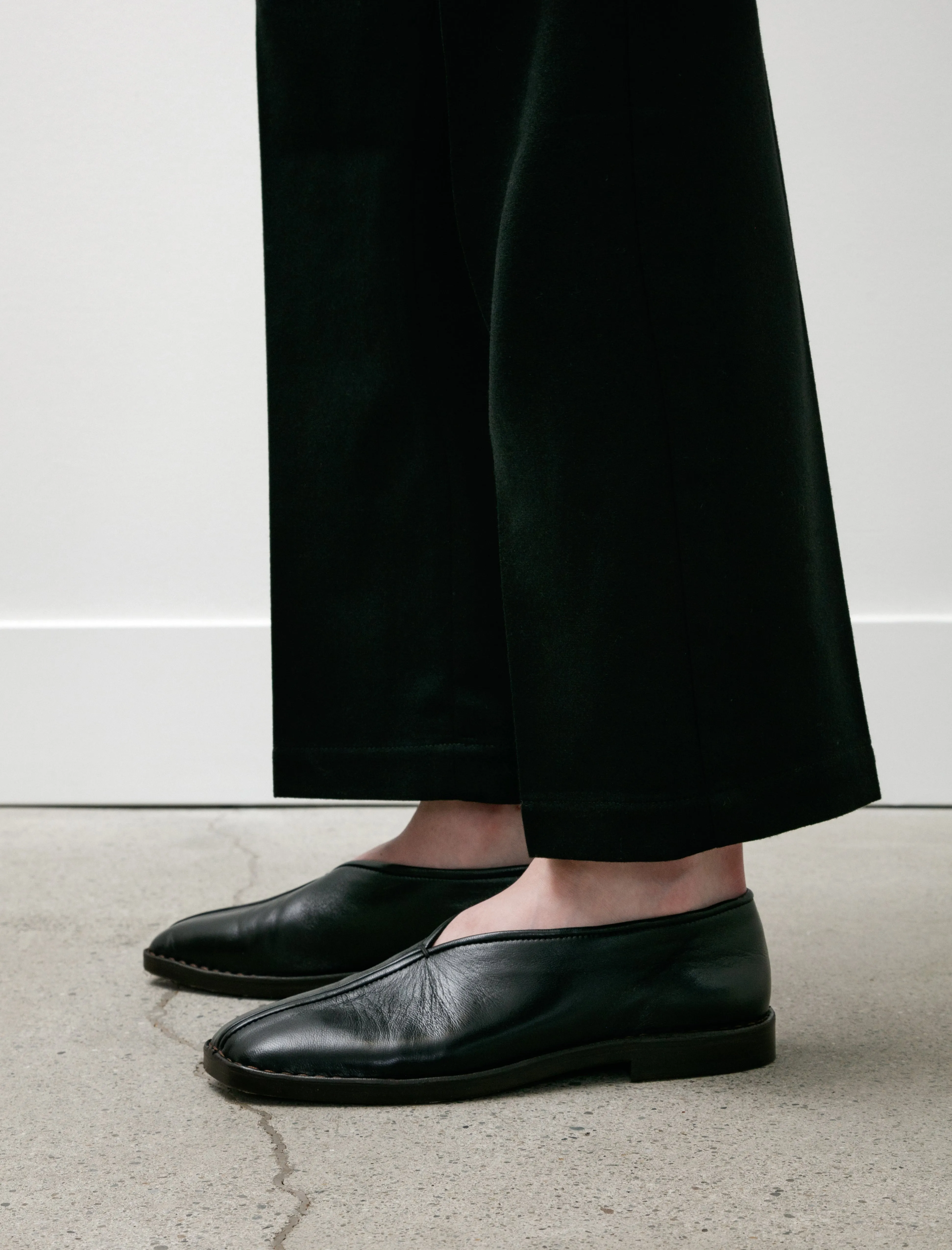 Flat Piped Slippers W Black sold by SHOP NEIGHBOR product image thumbnail 3