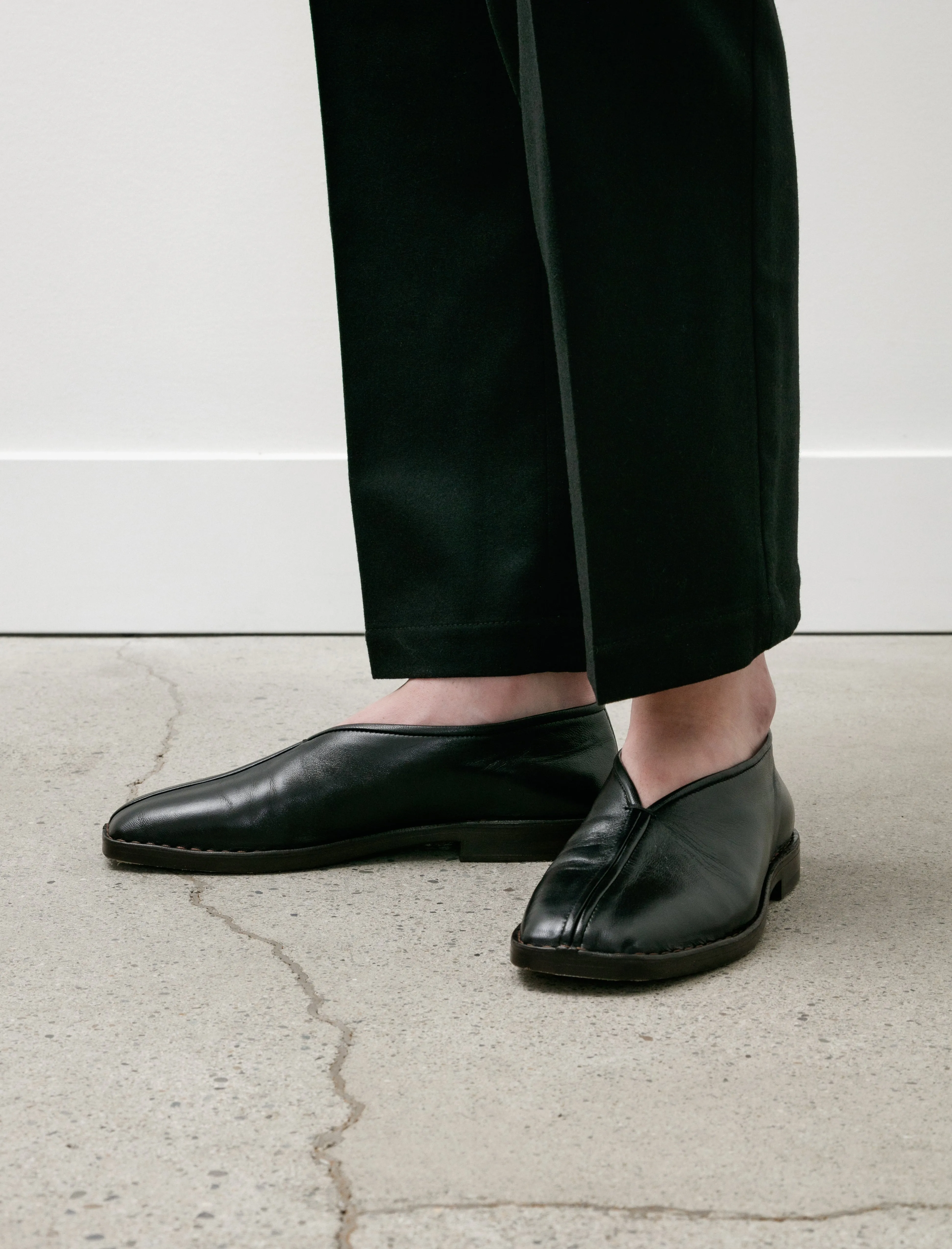 Flat Piped Slippers W Black sold by SHOP NEIGHBOR product image thumbnail 2