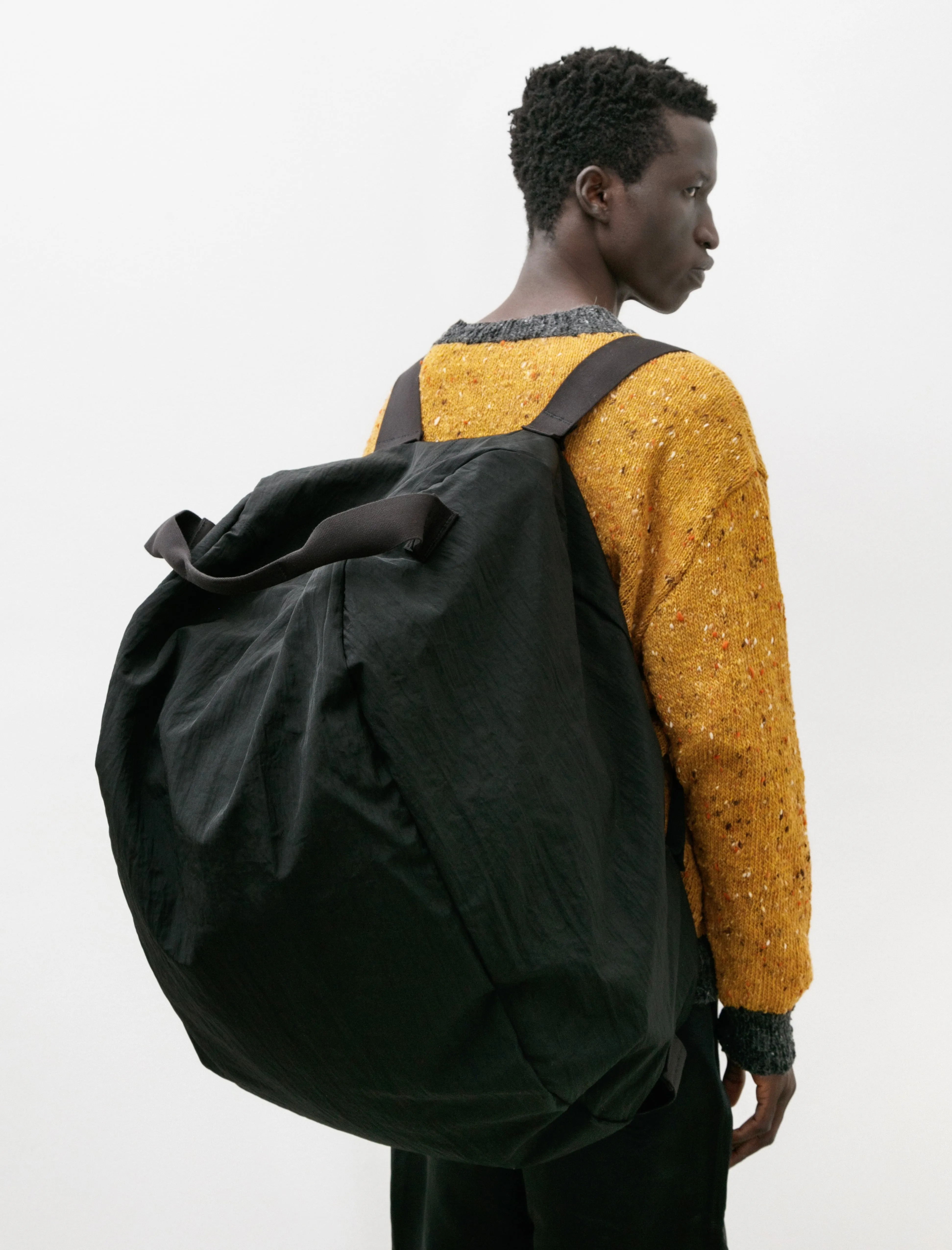 R17 Gear-3 Black Nylon Messenger Bag sold by SHOP NEIGHBOR product image thumbnail 2