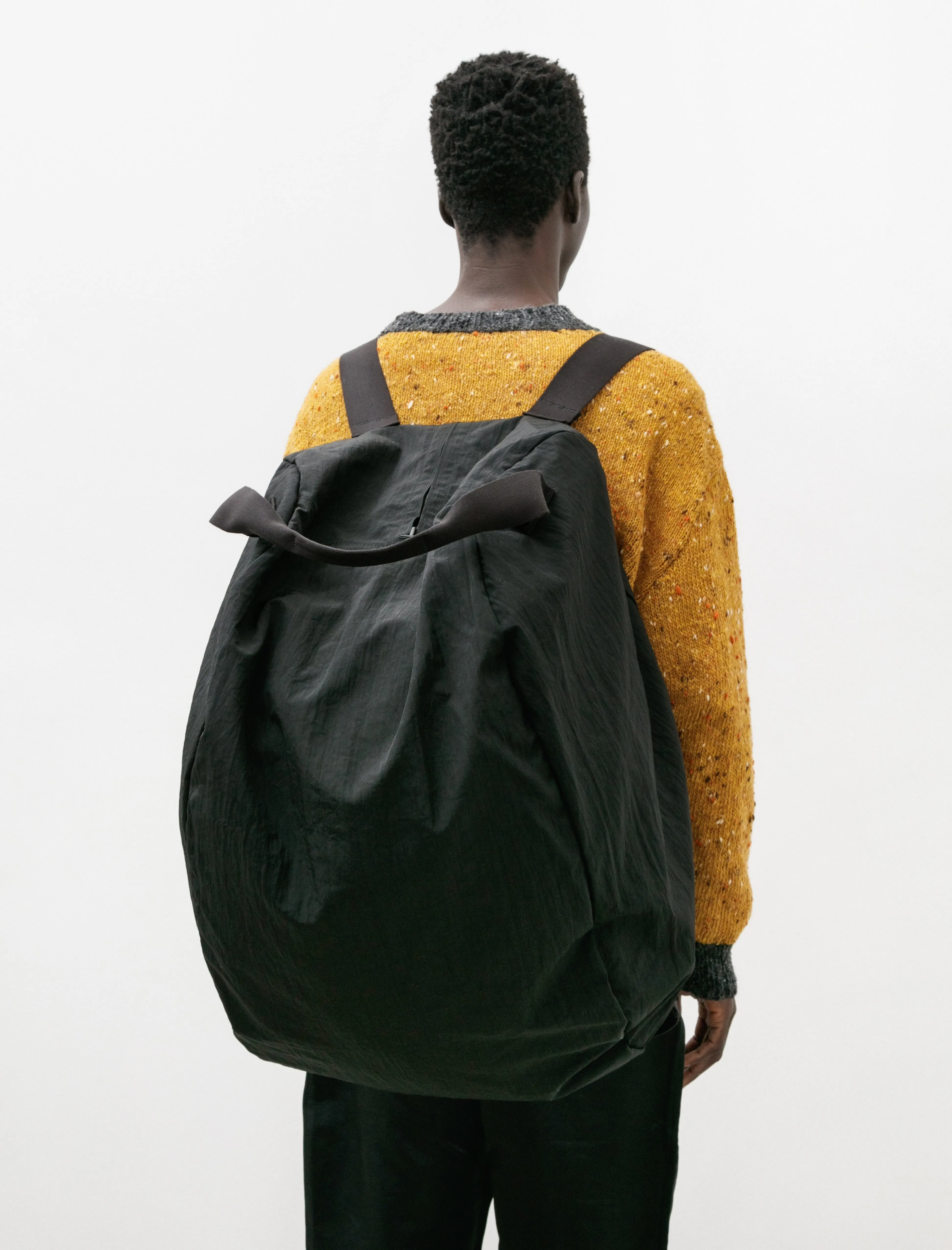 R17 Gear-3 Black Nylon Messenger Bag sold by SHOP NEIGHBOR product image thumbnail 4