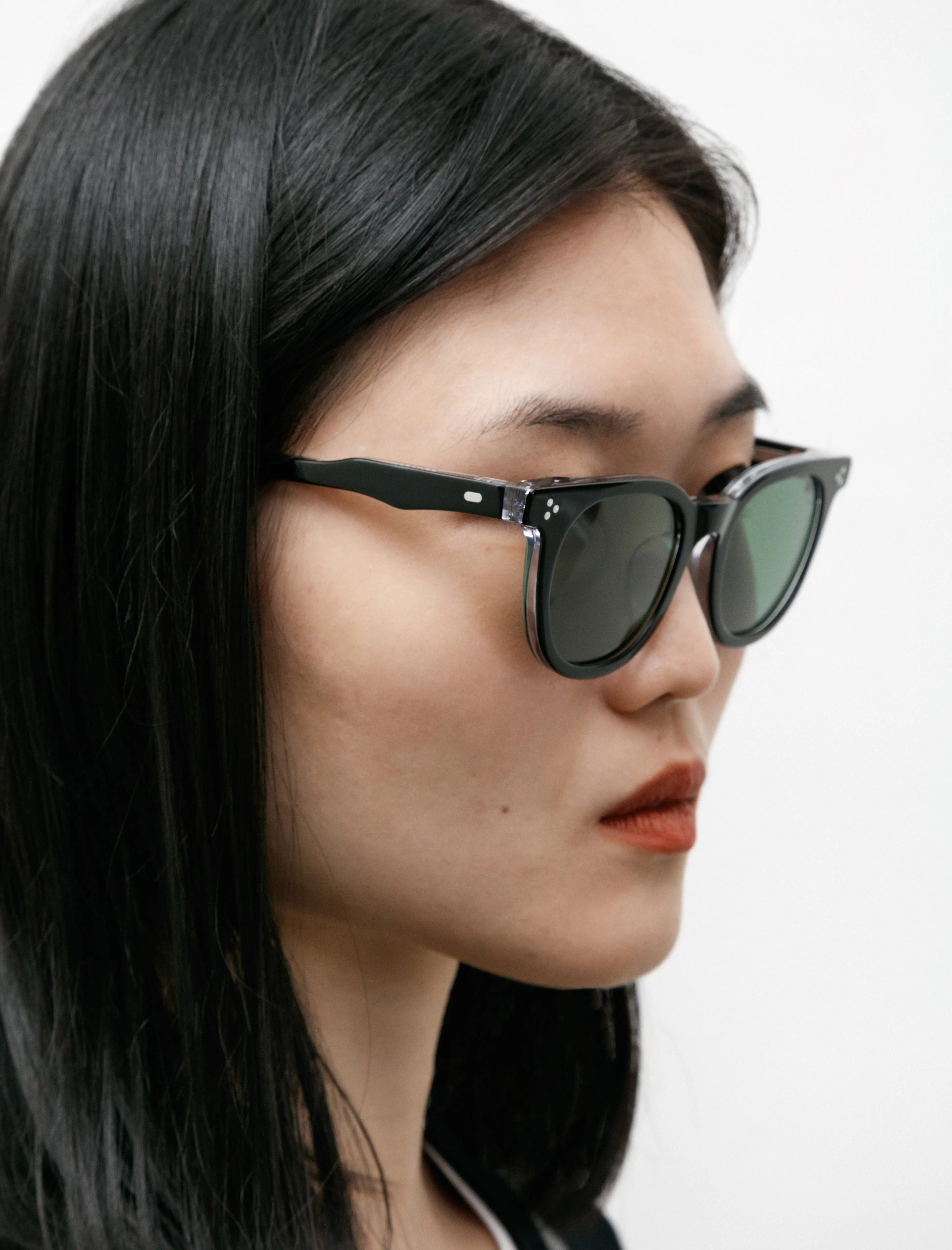 Juels Sunglasses Black sold by SHOP NEIGHBOR product image thumbnail 2