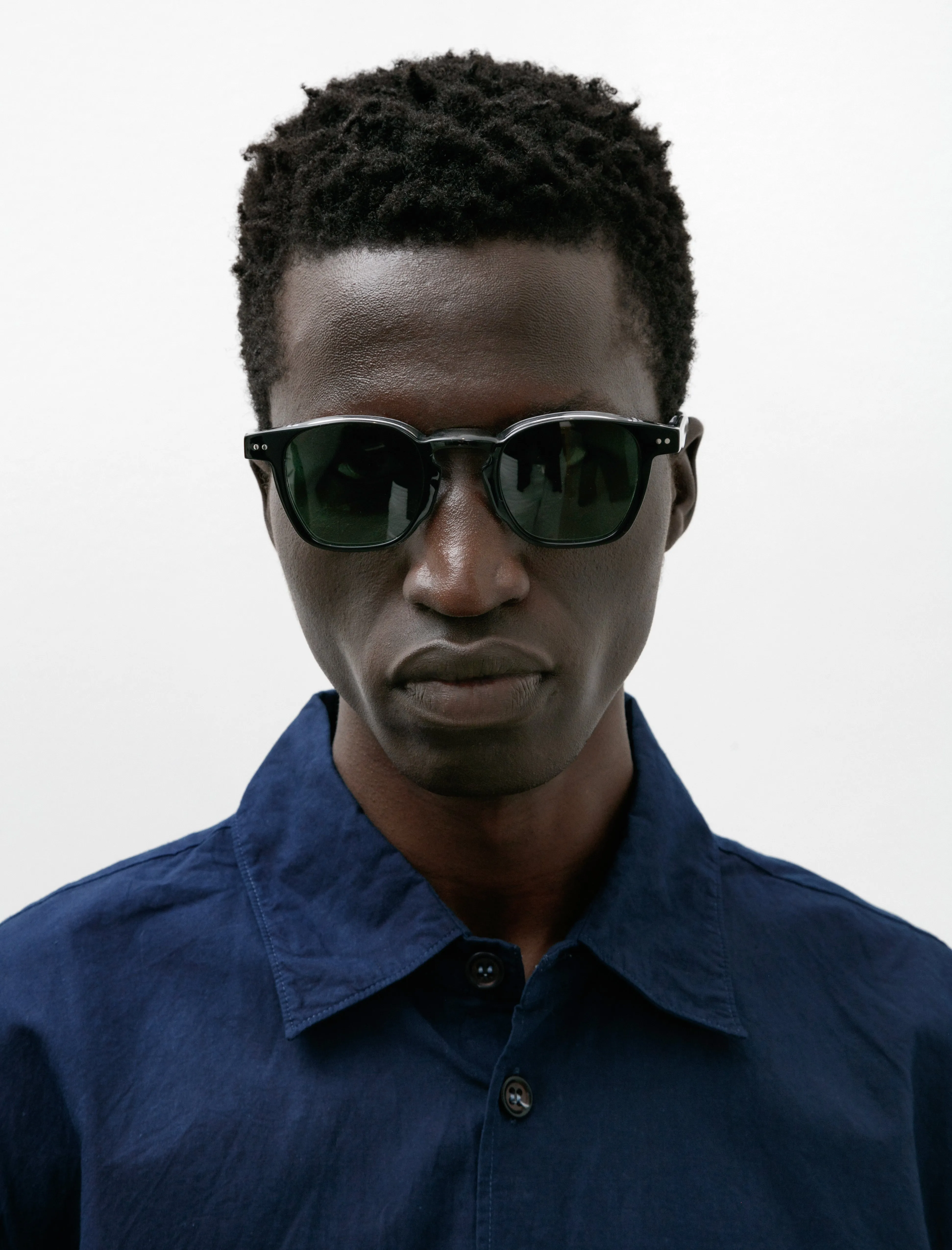 Kaslo Sunglasses Black sold by SHOP NEIGHBOR product image thumbnail 2