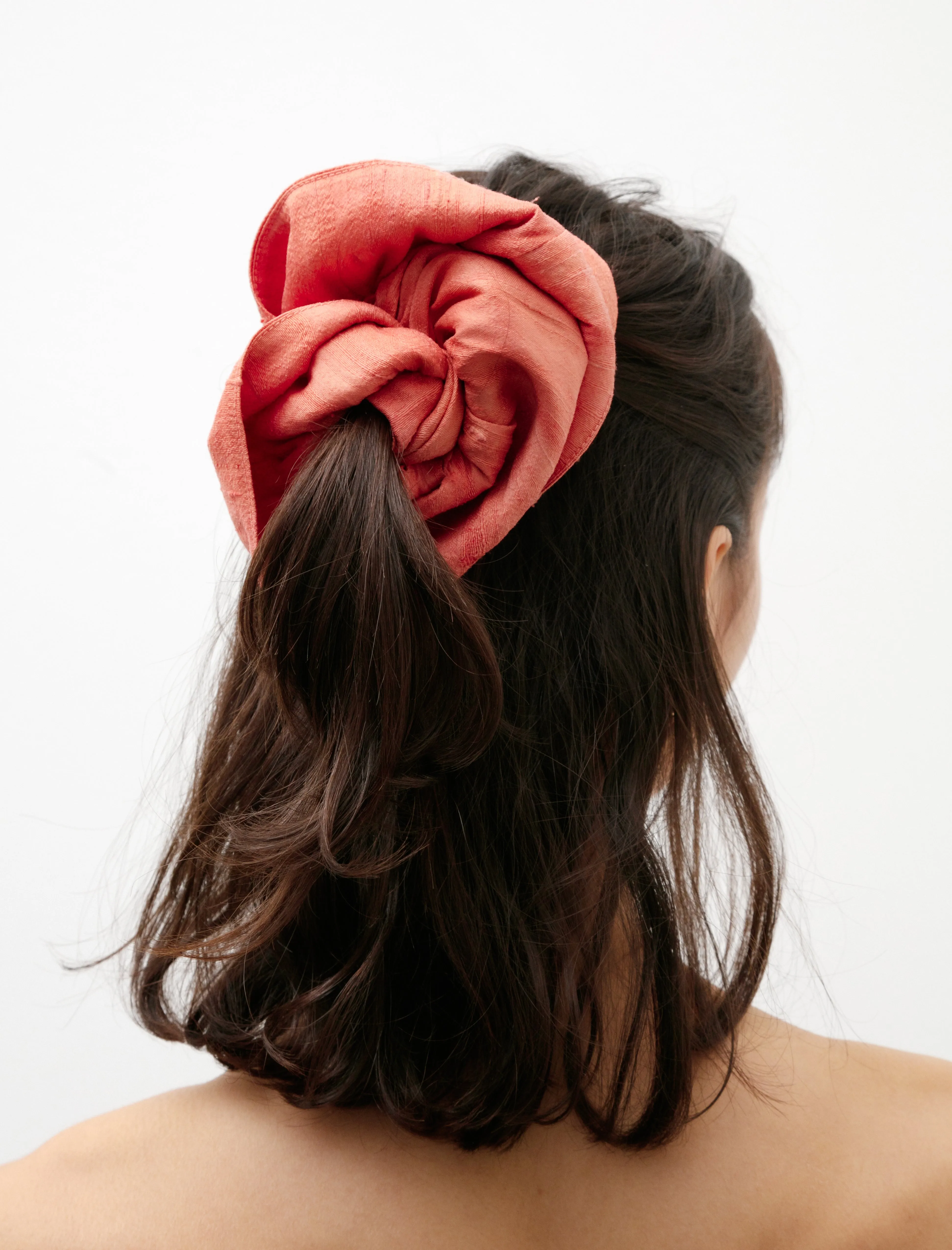 Raw Silk Scrunchie sold by SHOP NEIGHBOR product image thumbnail 4