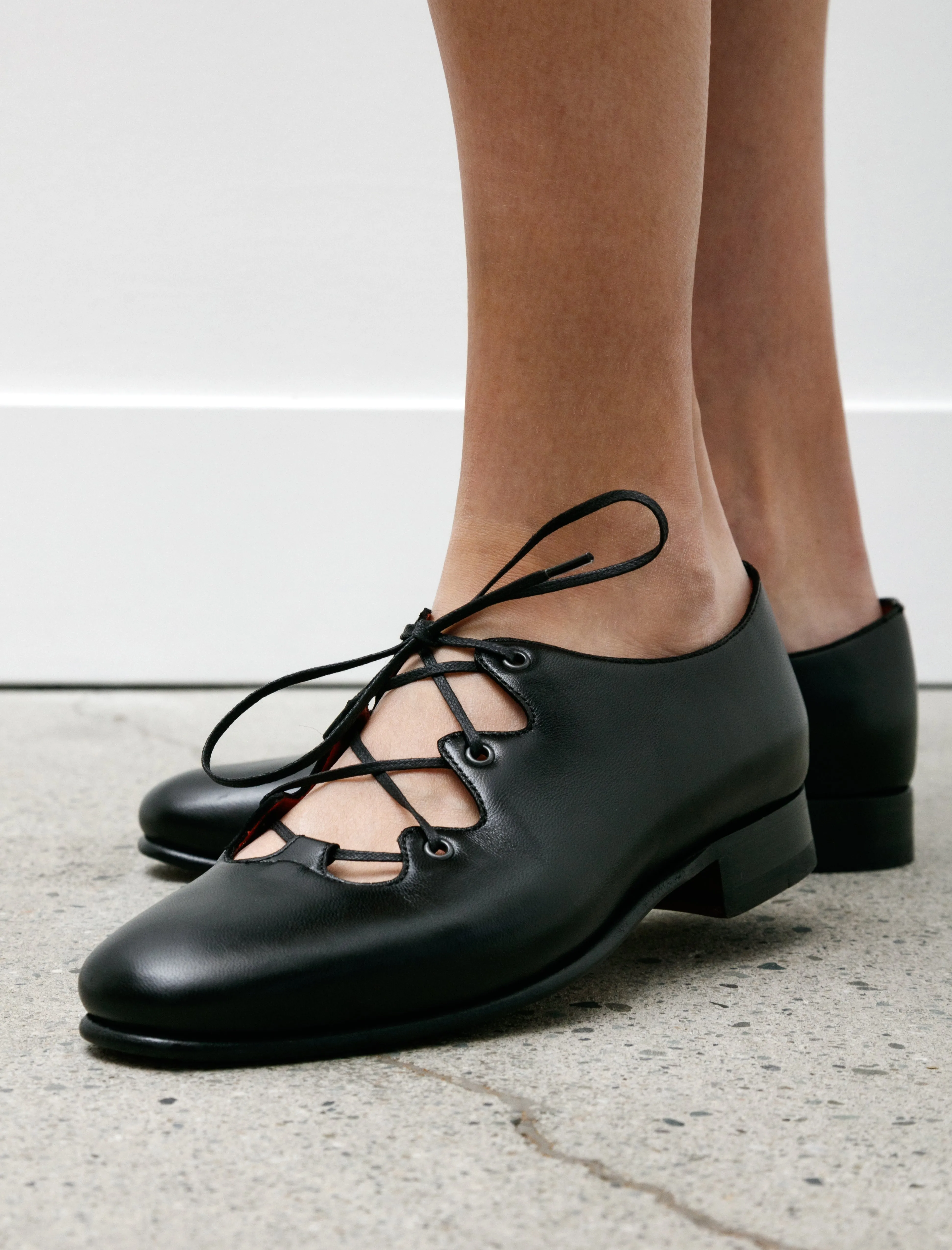 County Clare Shoes Black sold by SHOP NEIGHBOR product image thumbnail 2